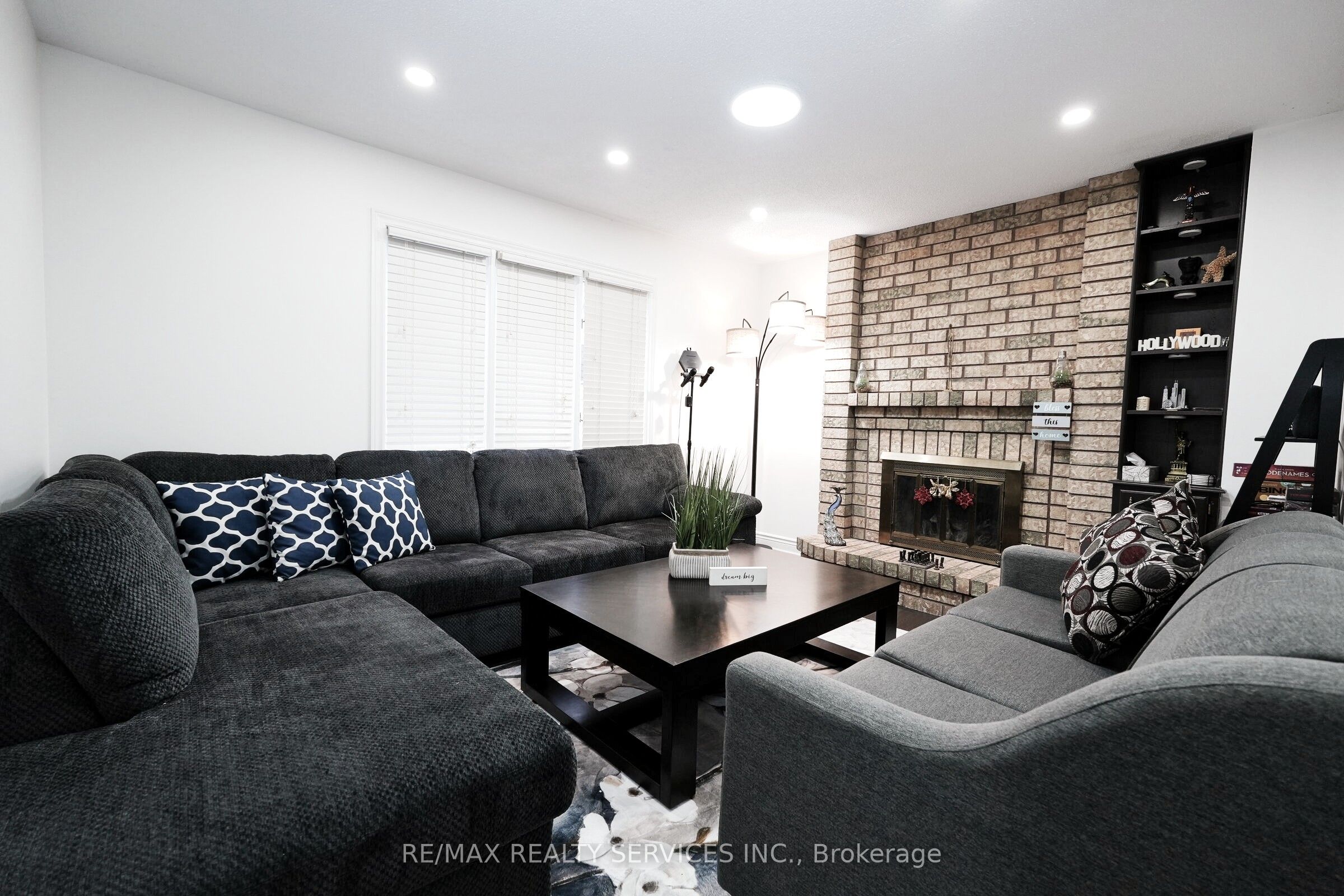 8 Yeoman Drive Property Photo 15