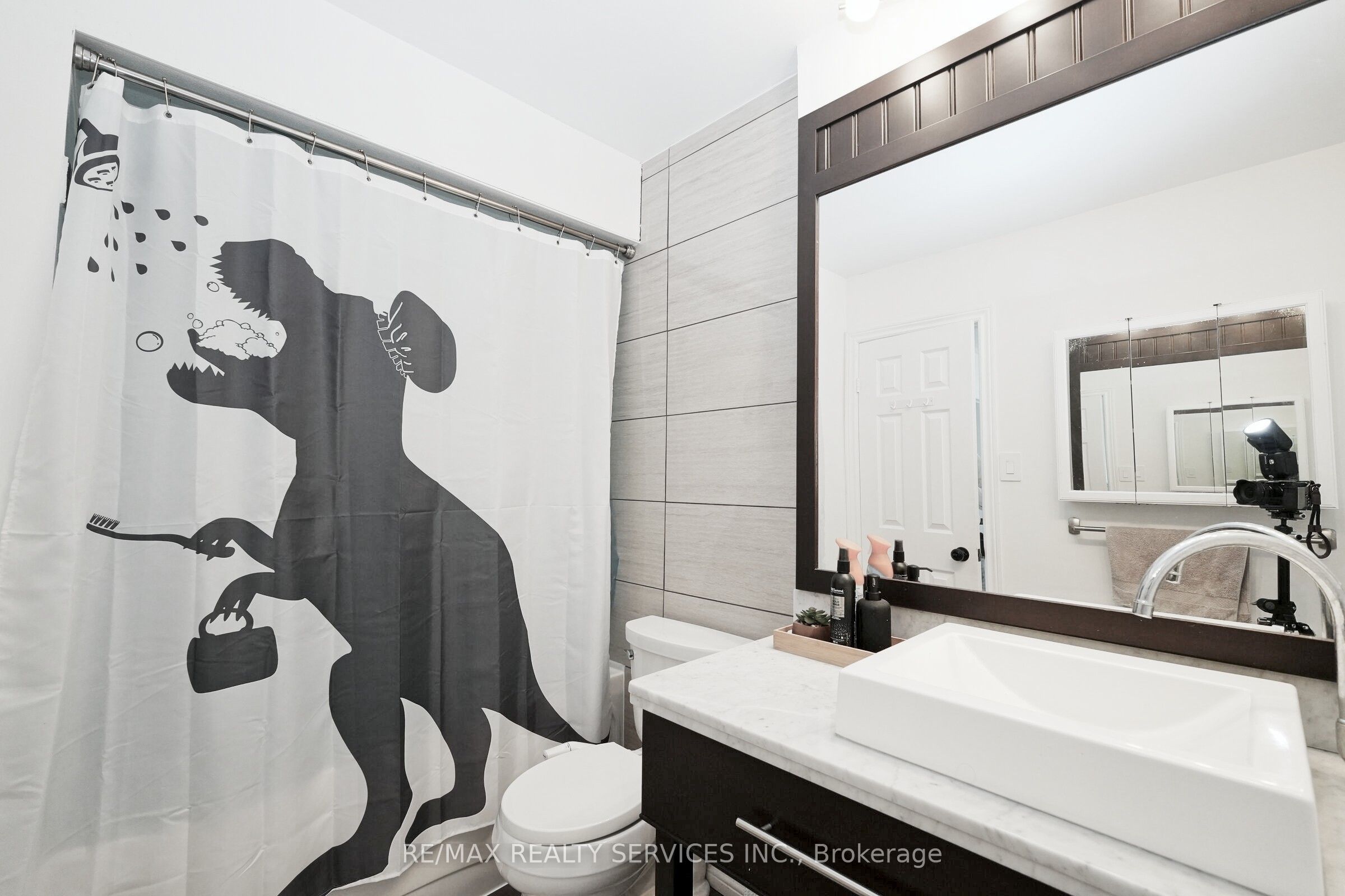 8 Yeoman Drive Property Photo 31