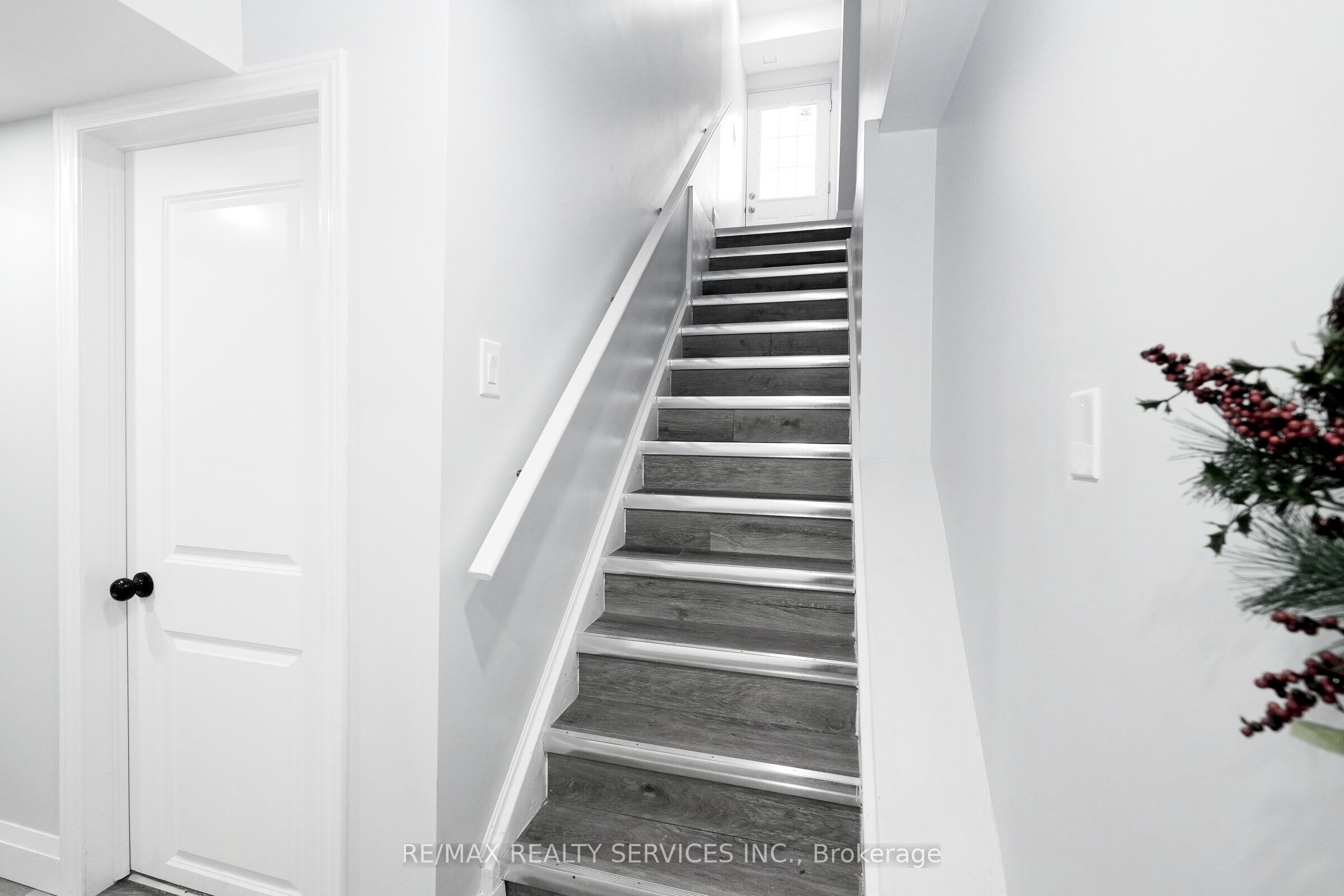 8 Yeoman Drive Property Photo 34