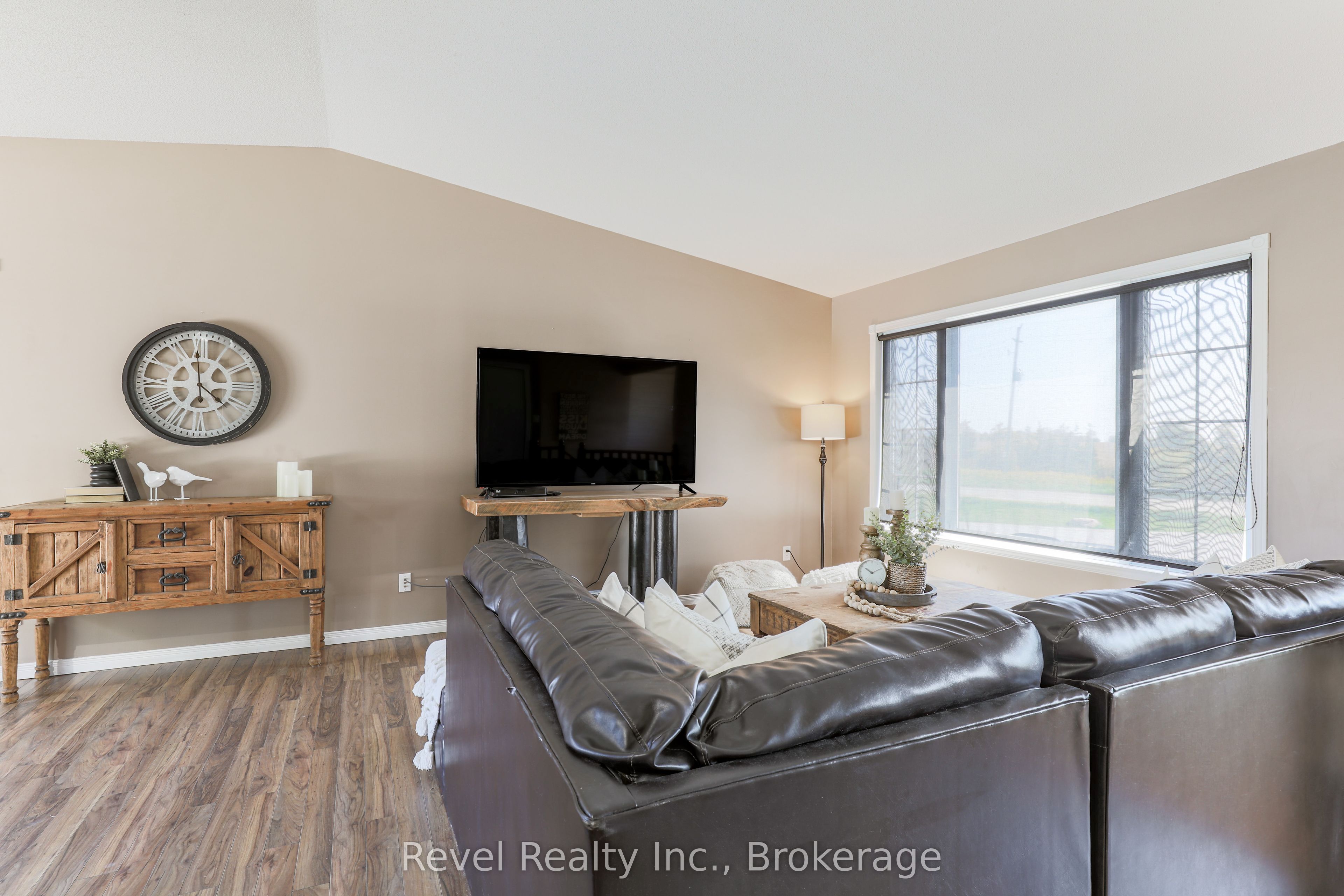 477 Four Points Road Property Photo 6