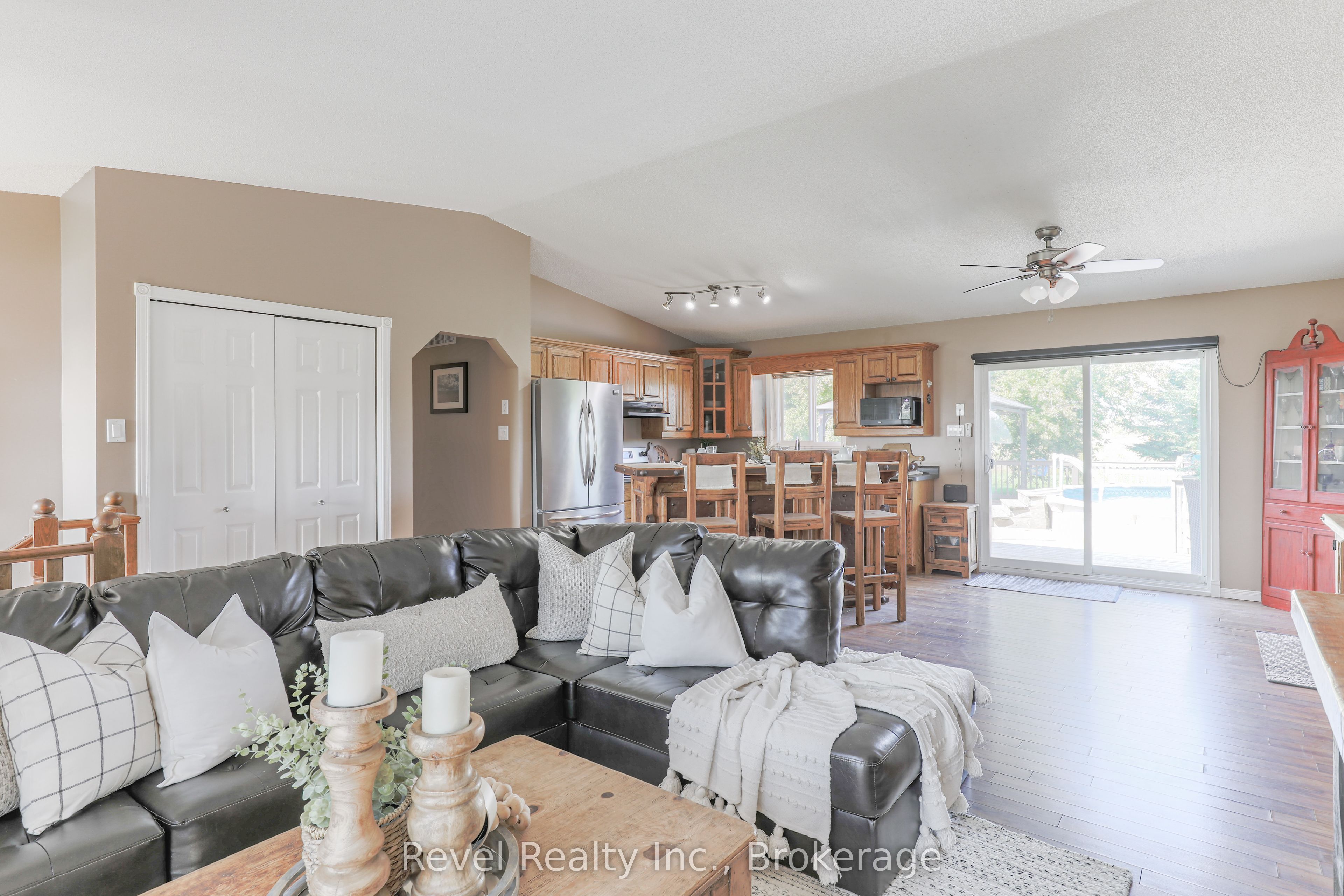 477 Four Points Road Property Photo 7