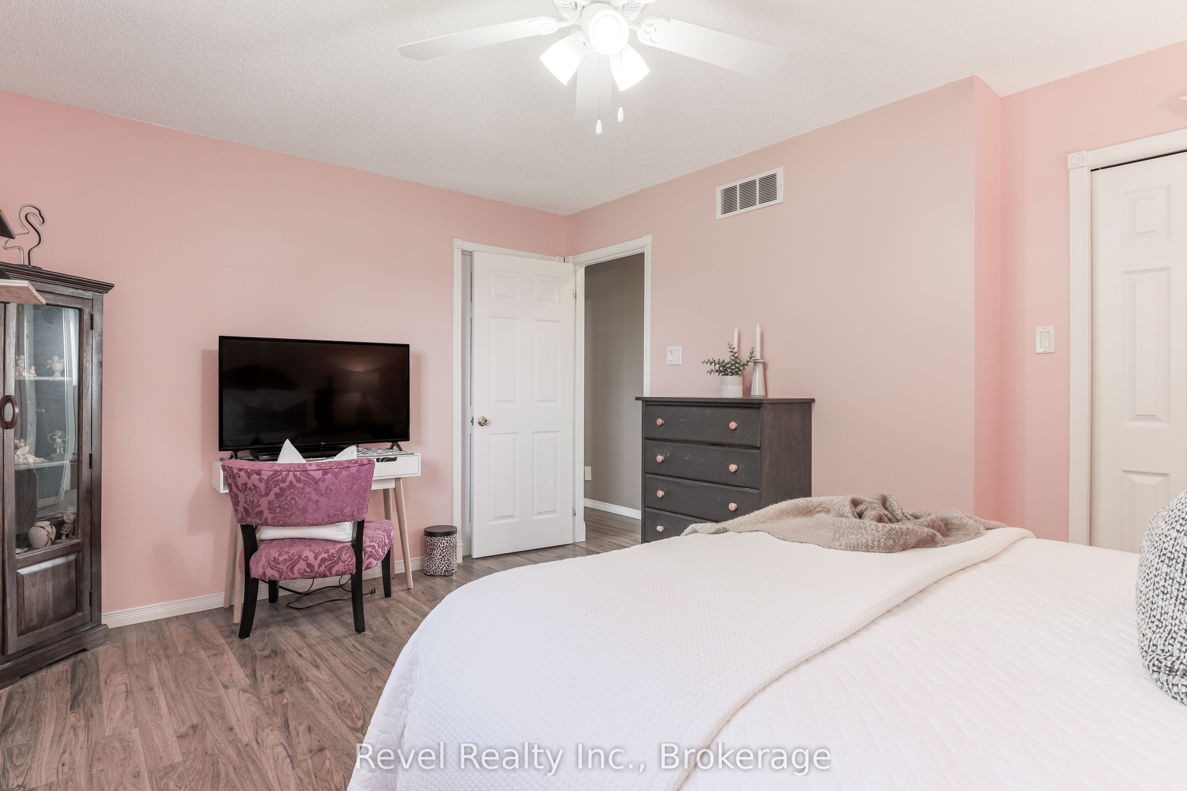 477 Four Points Road Property Photo 15