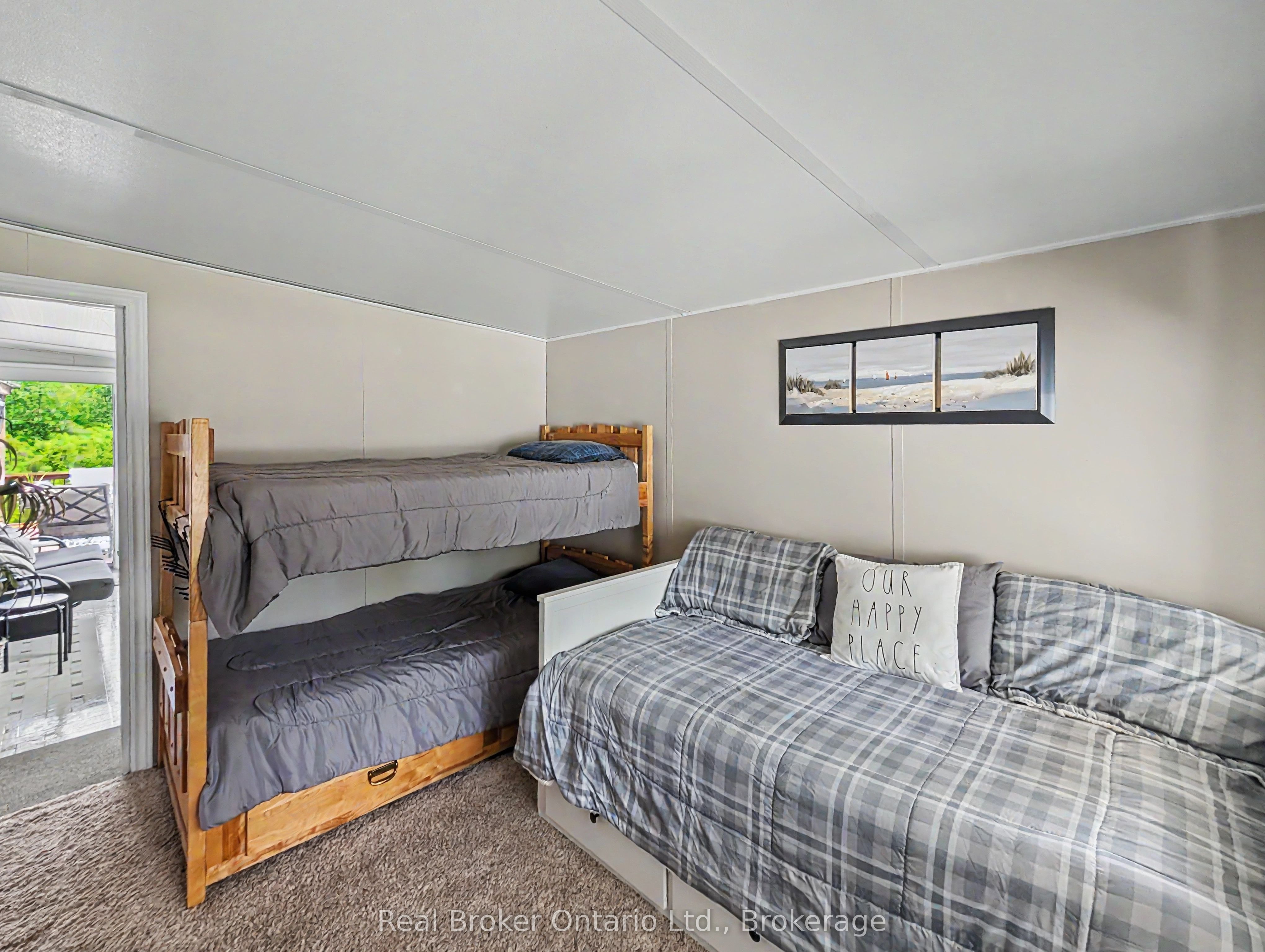 13 Southline Avenue M29 Property Photo 28