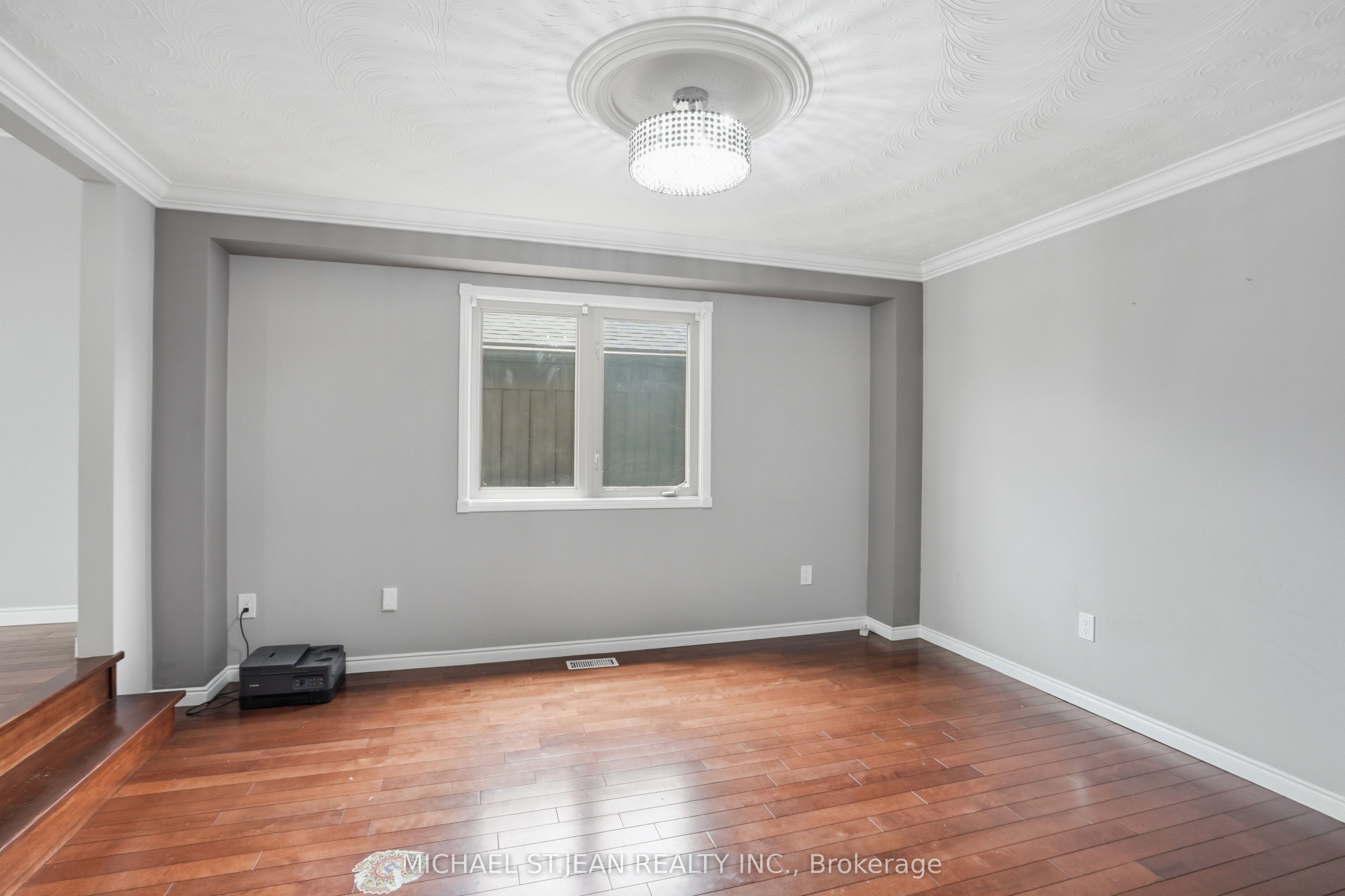 111 Aubrey Avenue Property Photo 11
