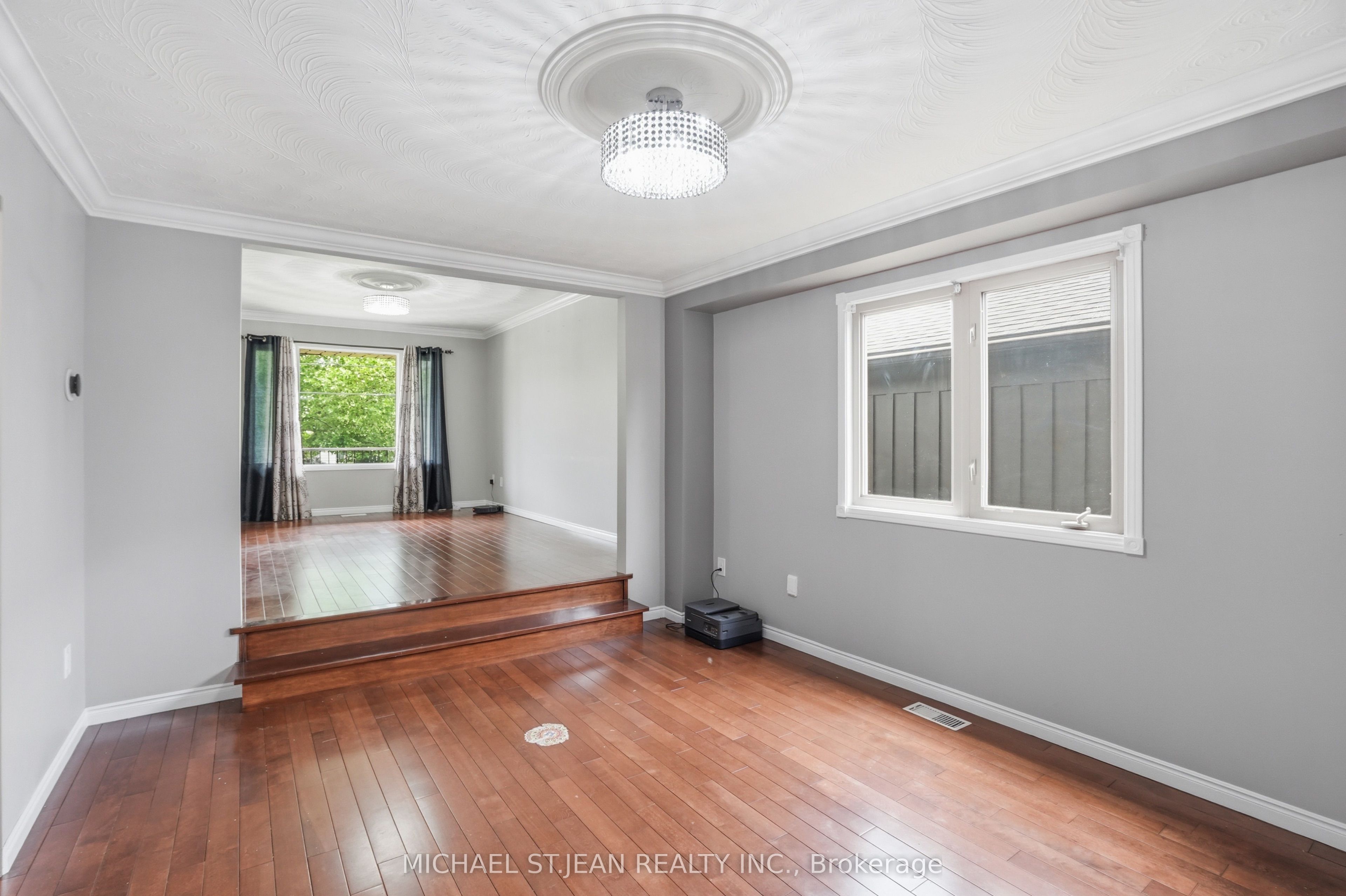 111 Aubrey Avenue Property Photo 12