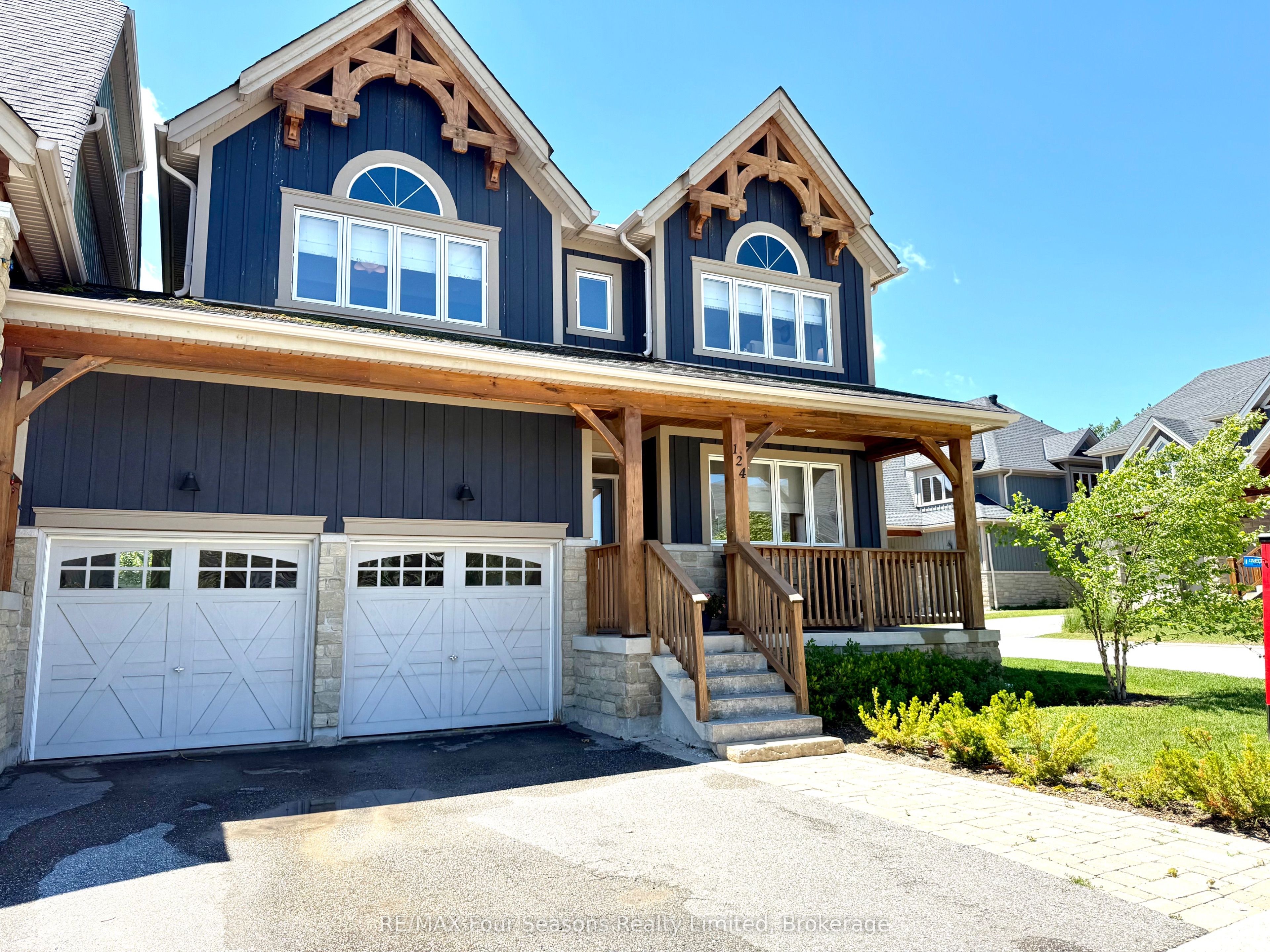 124 Birches Boulevard Property Photo 1