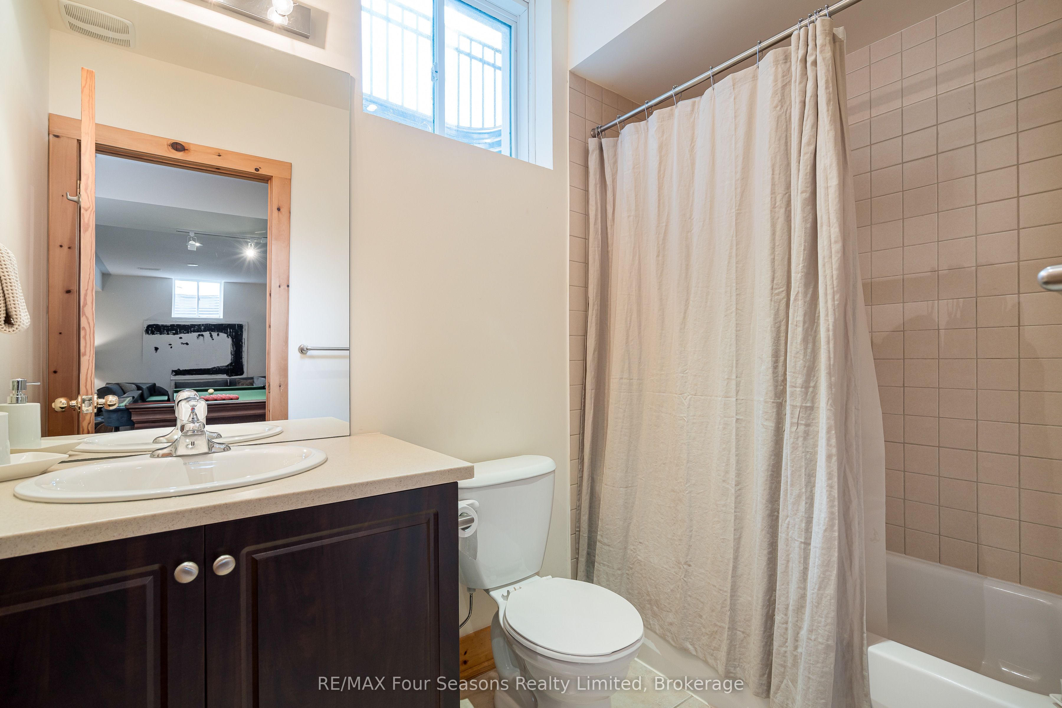 124 Birches Boulevard Property Photo 45