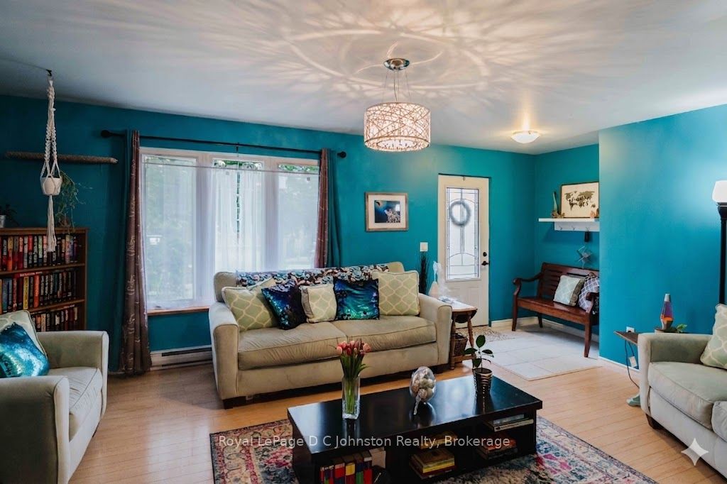 255 Rowe Street Property Photo 4