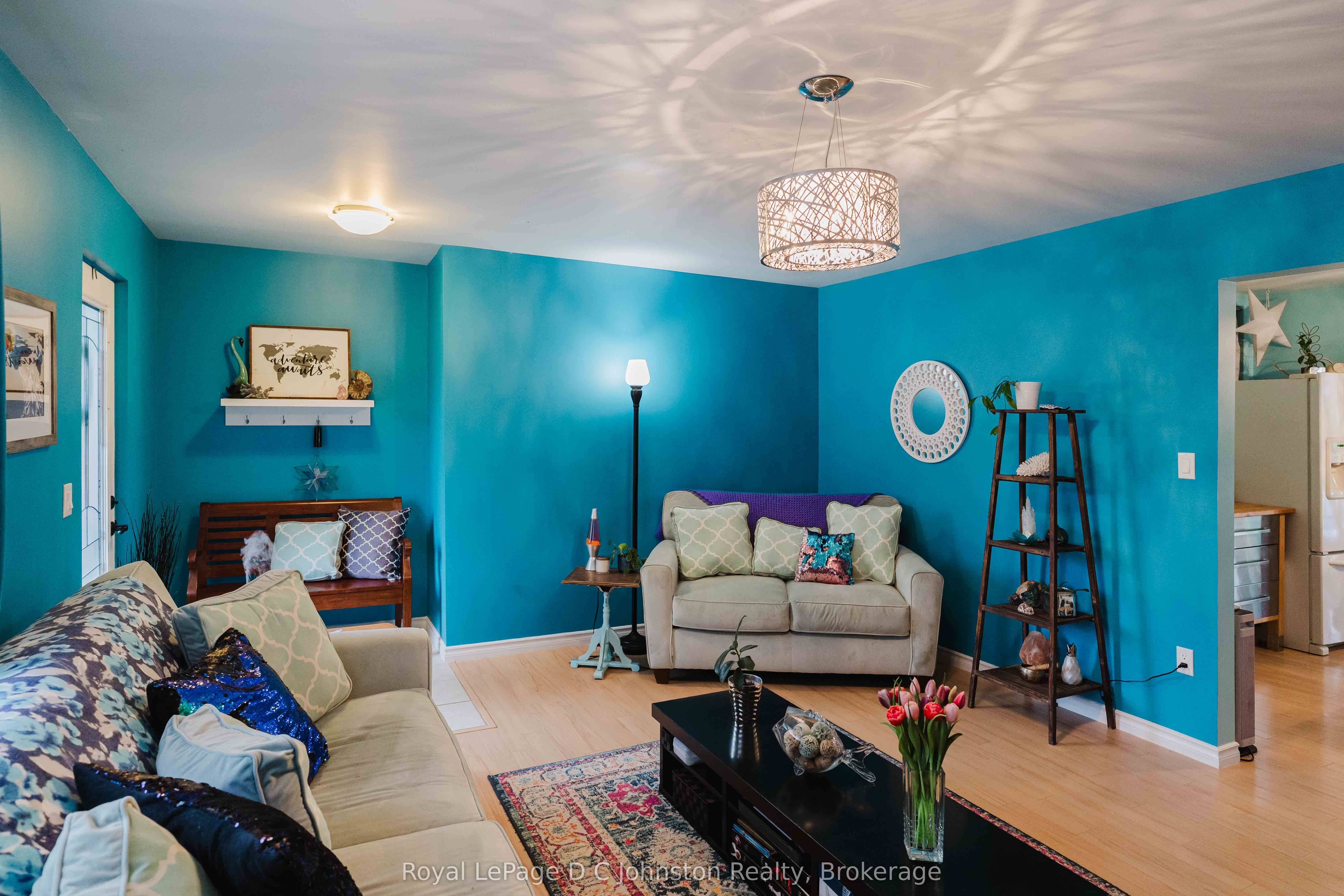 255 Rowe Street Property Photo 6
