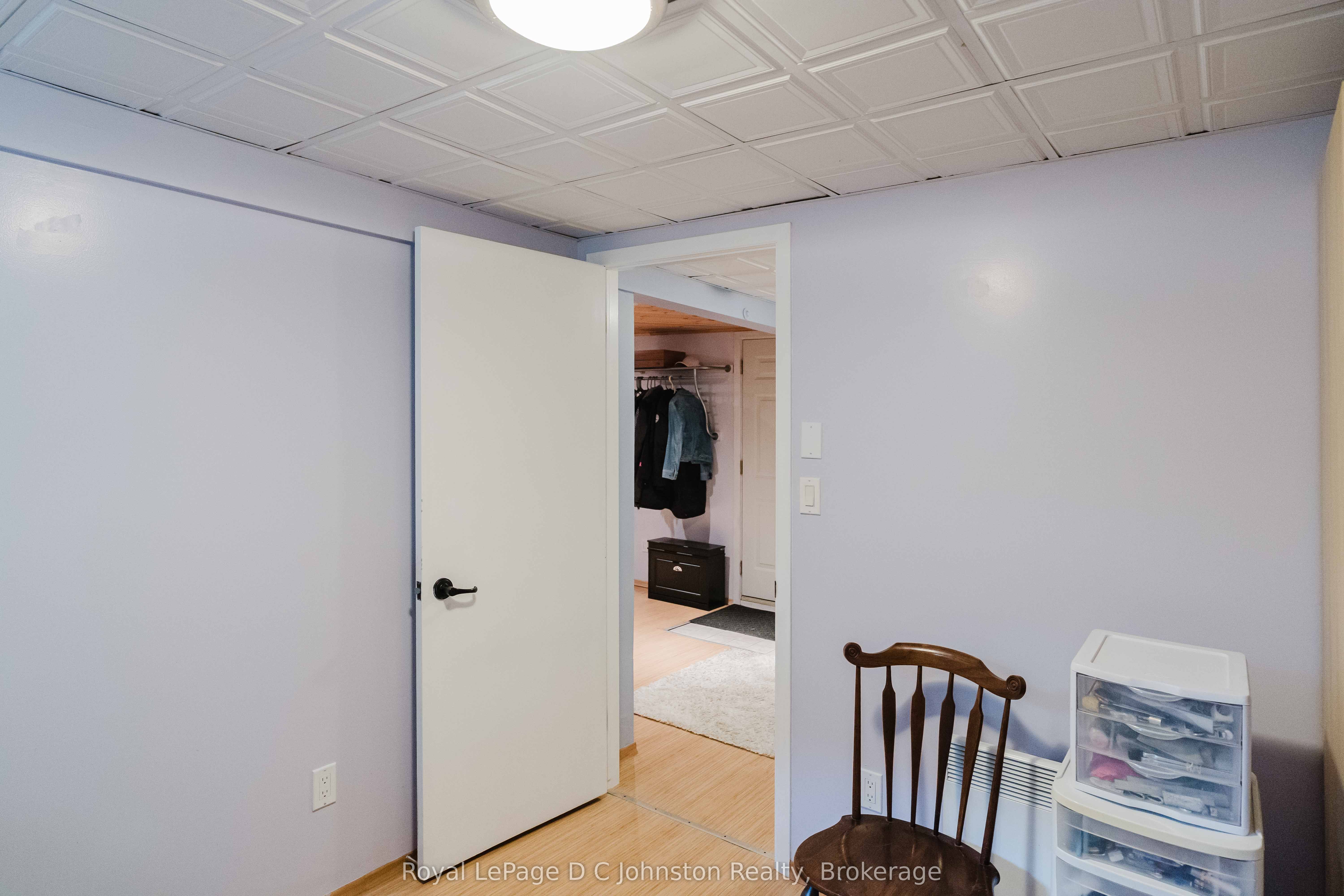 255 Rowe Street Property Photo 26