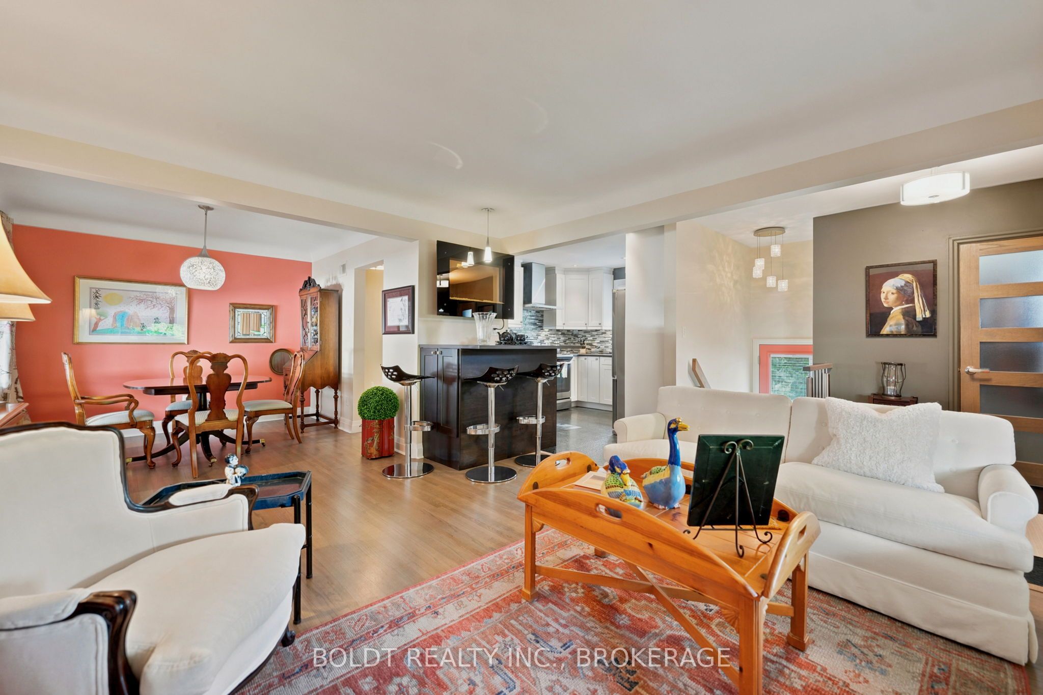 9 Woodgate Avenue Property Photo 10