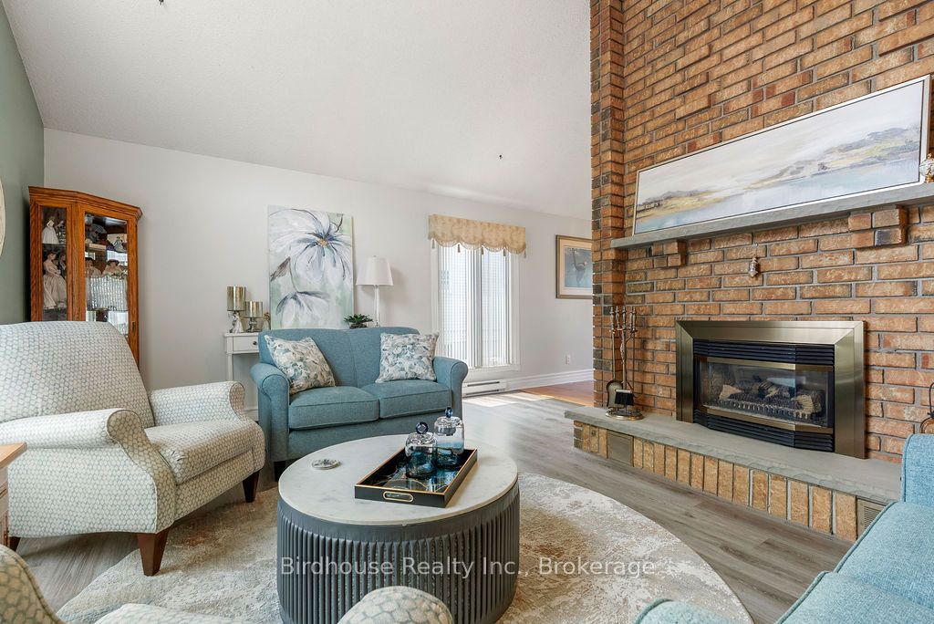 20 Doble Drive Property Photo 4