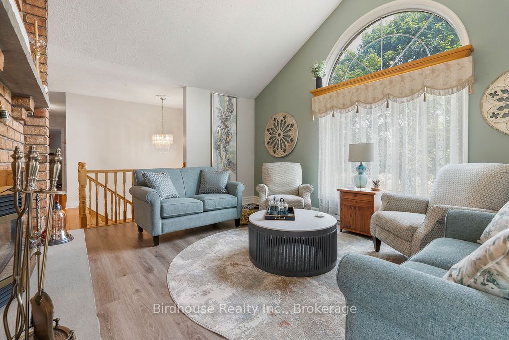 20 Doble Drive Property Photo 6