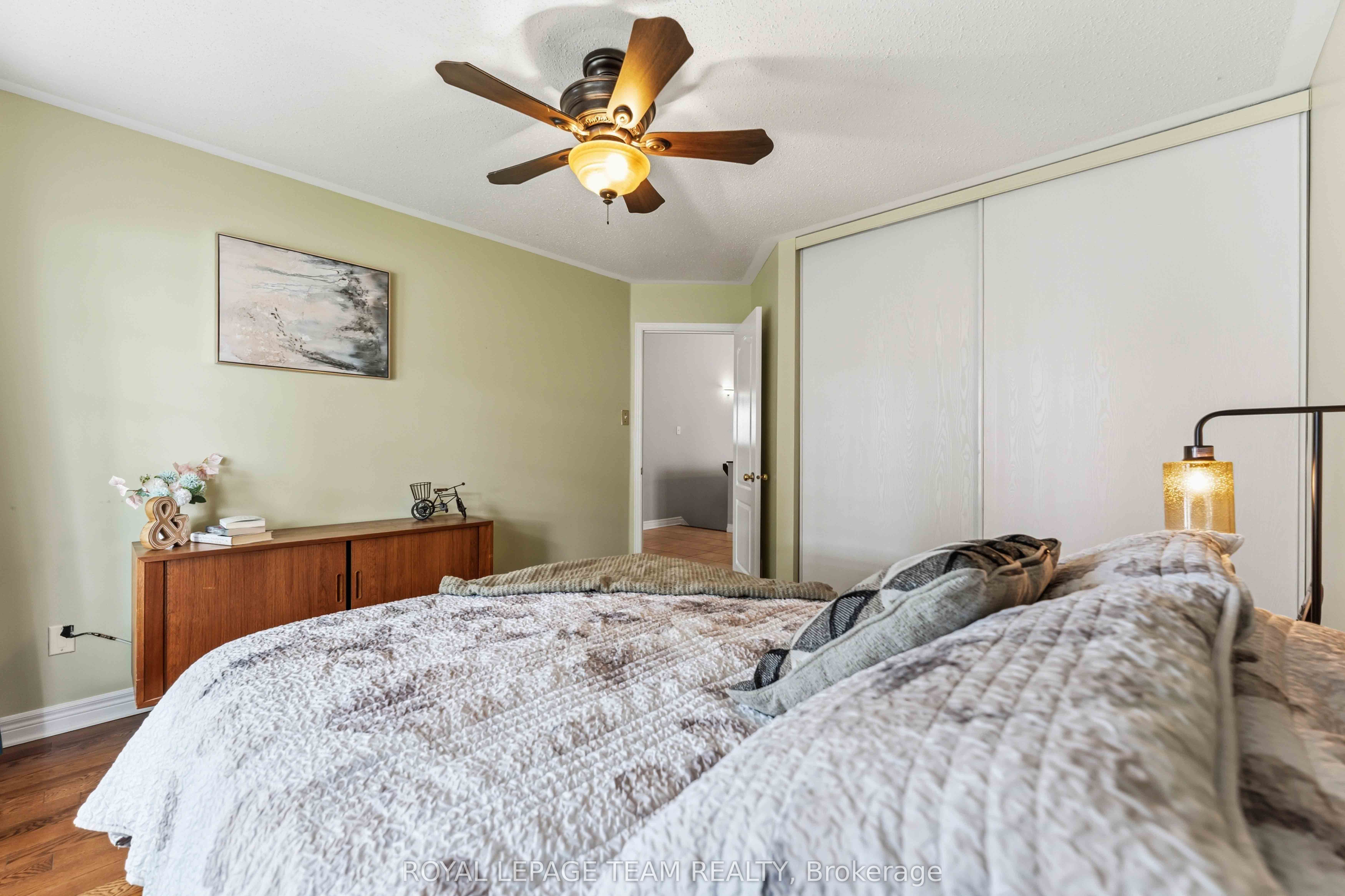 38 Settler's Ridge Way Property Photo 8