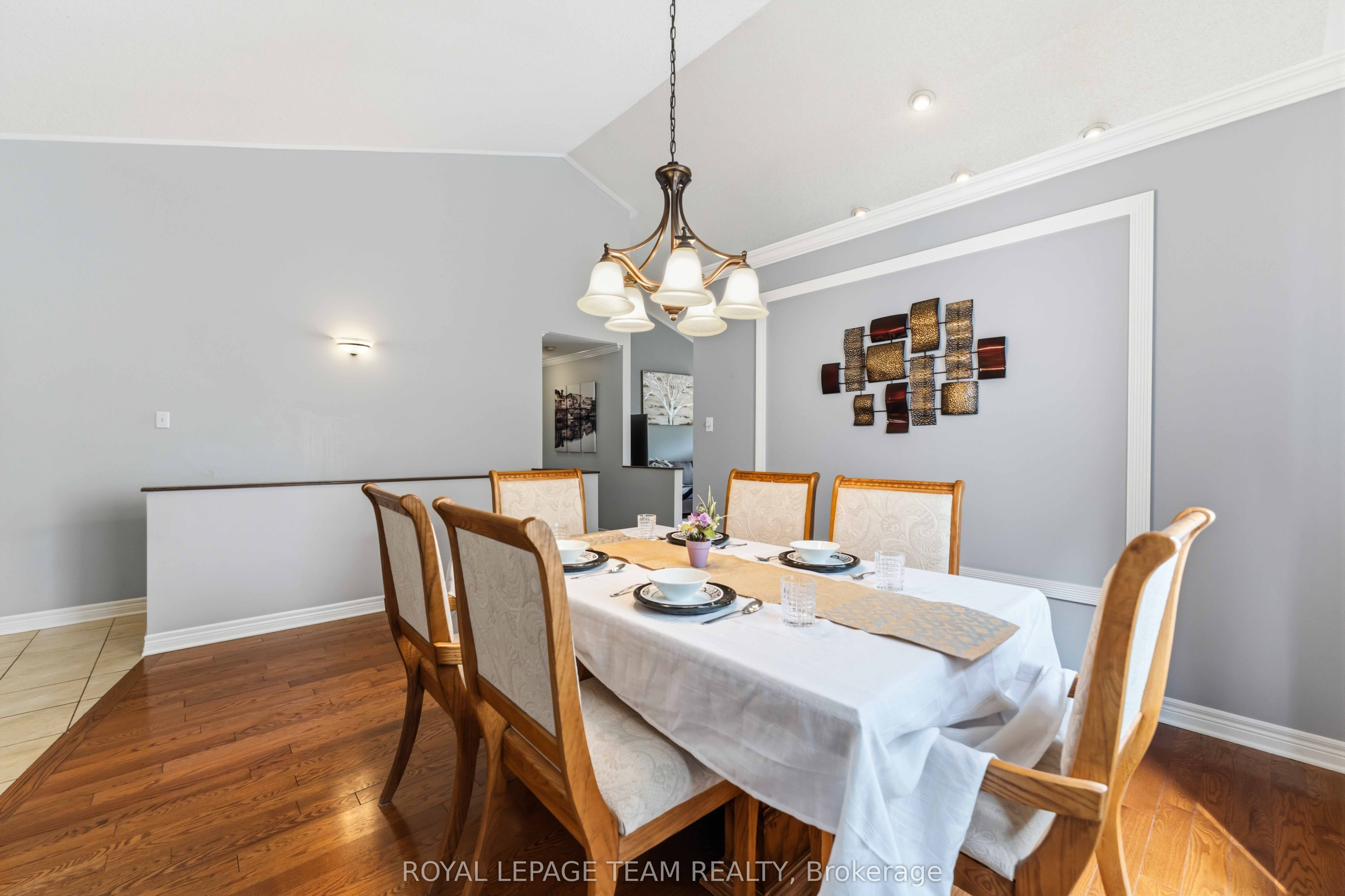 38 Settler's Ridge Way Property Photo 11