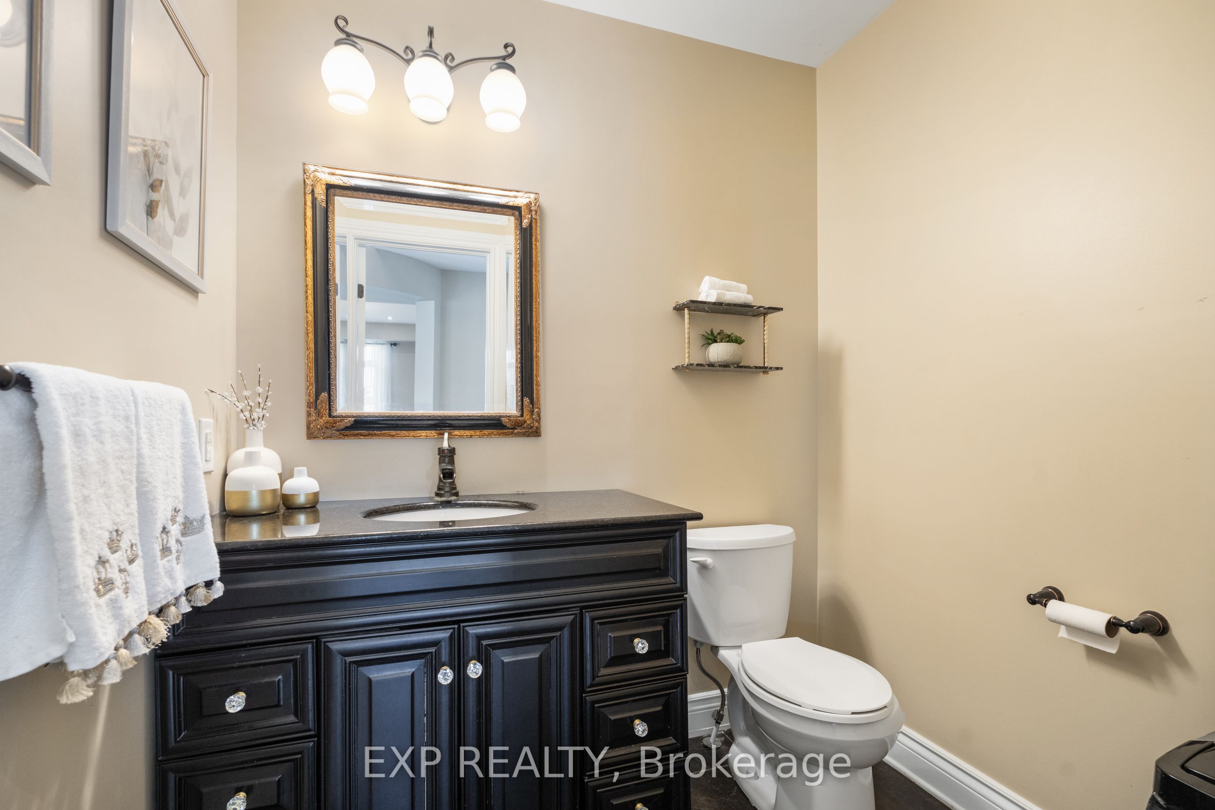 580 Pinawa Circle Property Photo 7