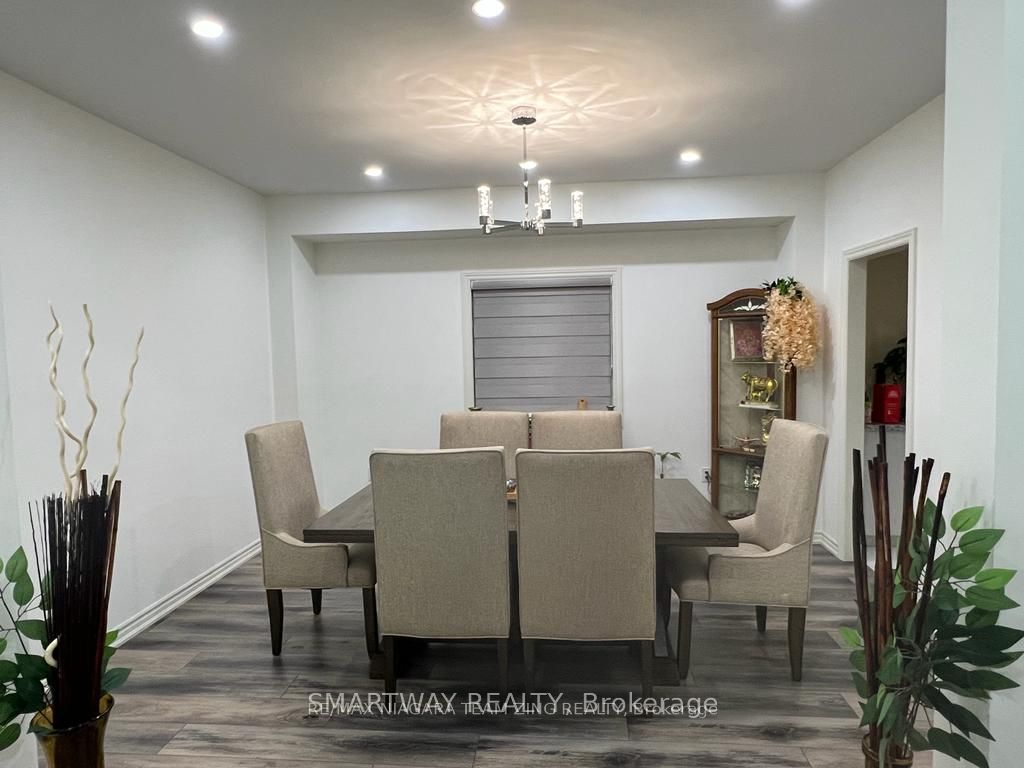 1127 Kennedy Drive Property Photo 10