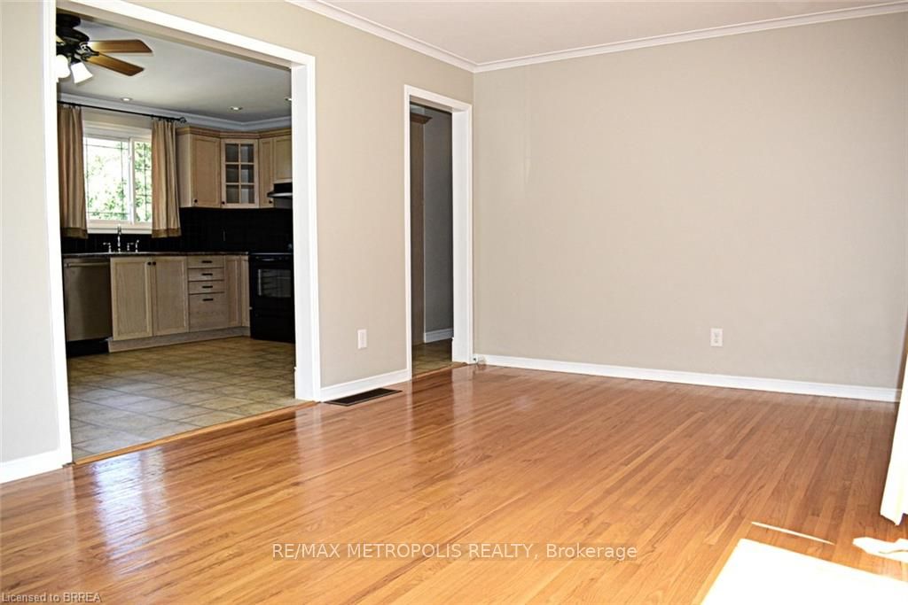 5 Mccammon Street Upper Property Photo 7