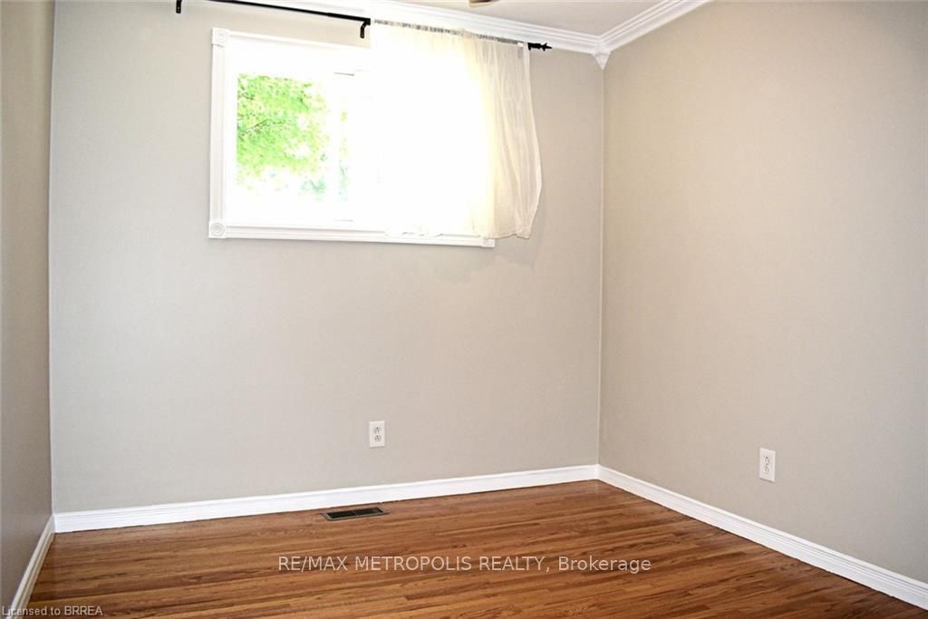 5 Mccammon Street Upper Property Photo 18