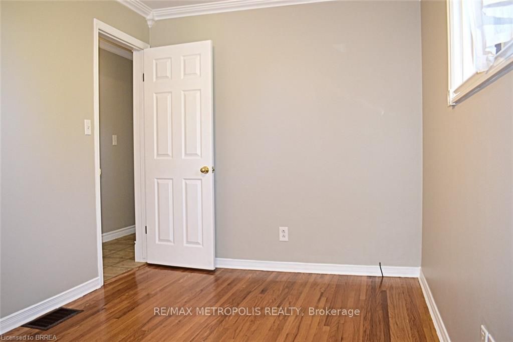 5 Mccammon Street Upper Property Photo 21