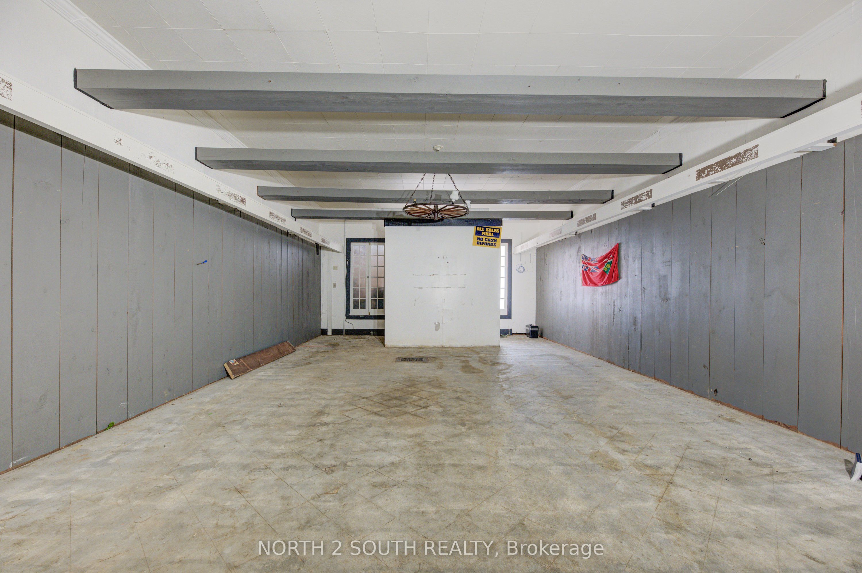 36 Norfolk Street S Property Photo 2