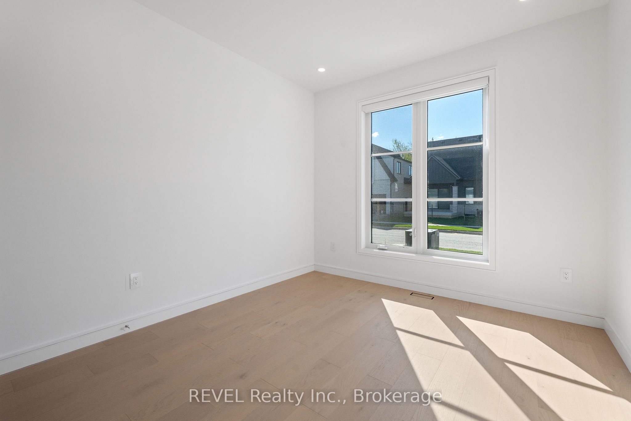 40 Ivy Crescent Property Photo 6