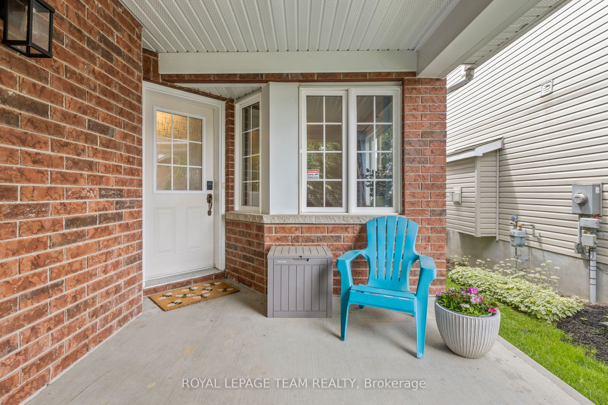 92 Wolff Crescent Property Photo 3