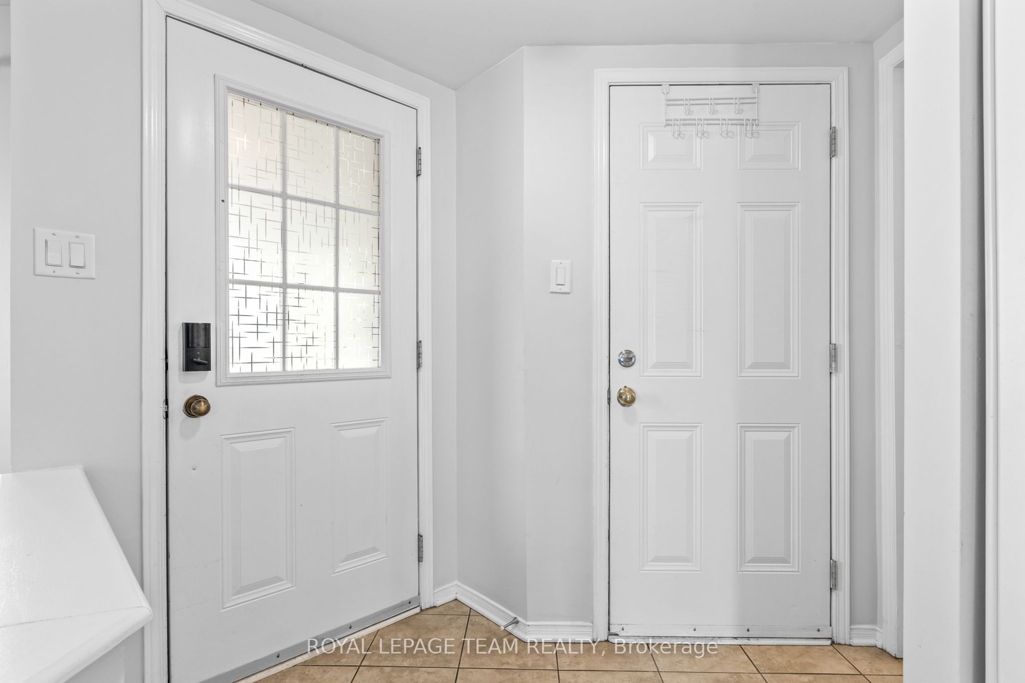 92 Wolff Crescent Property Photo 14