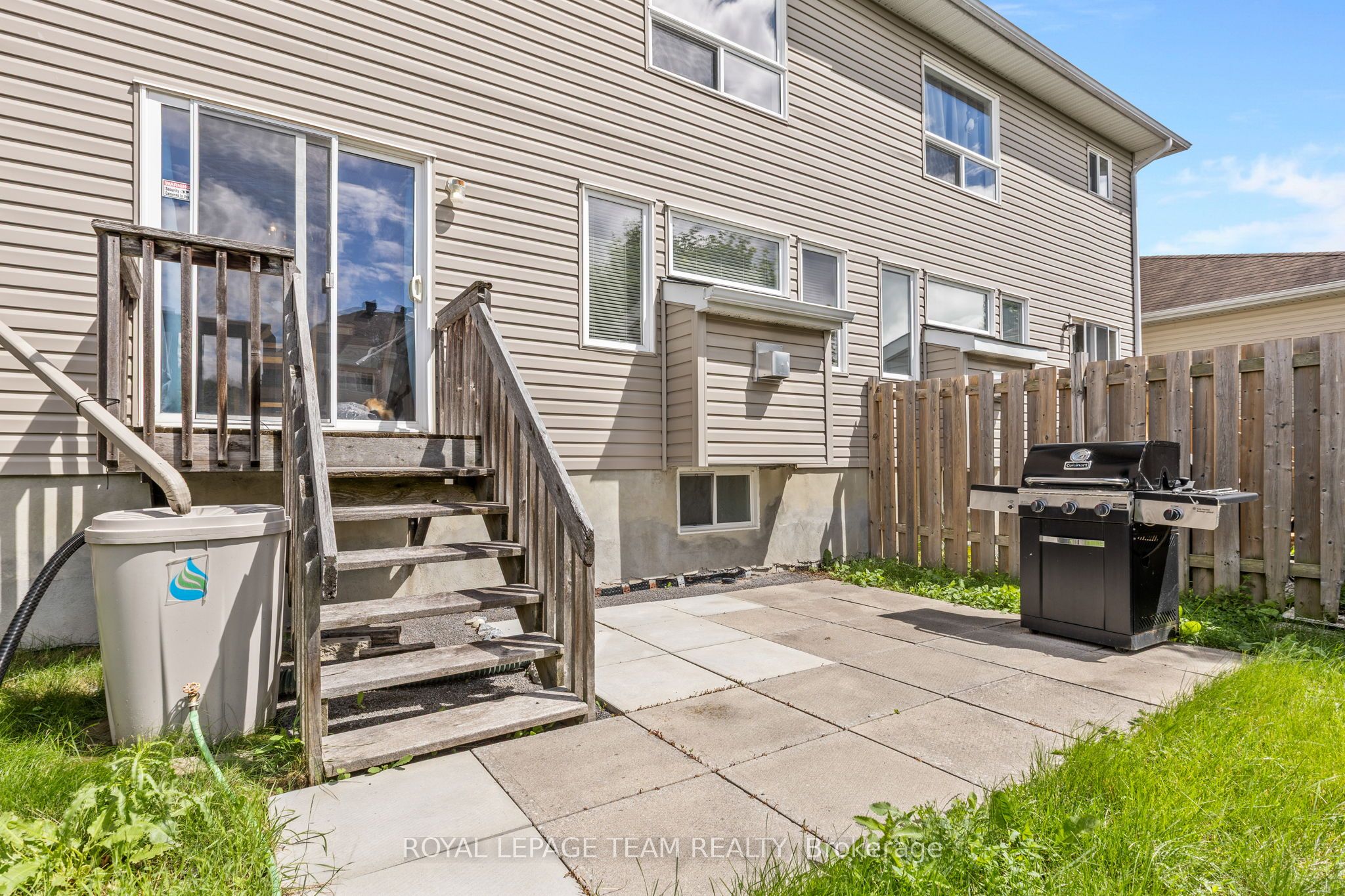 92 Wolff Crescent Property Photo 28