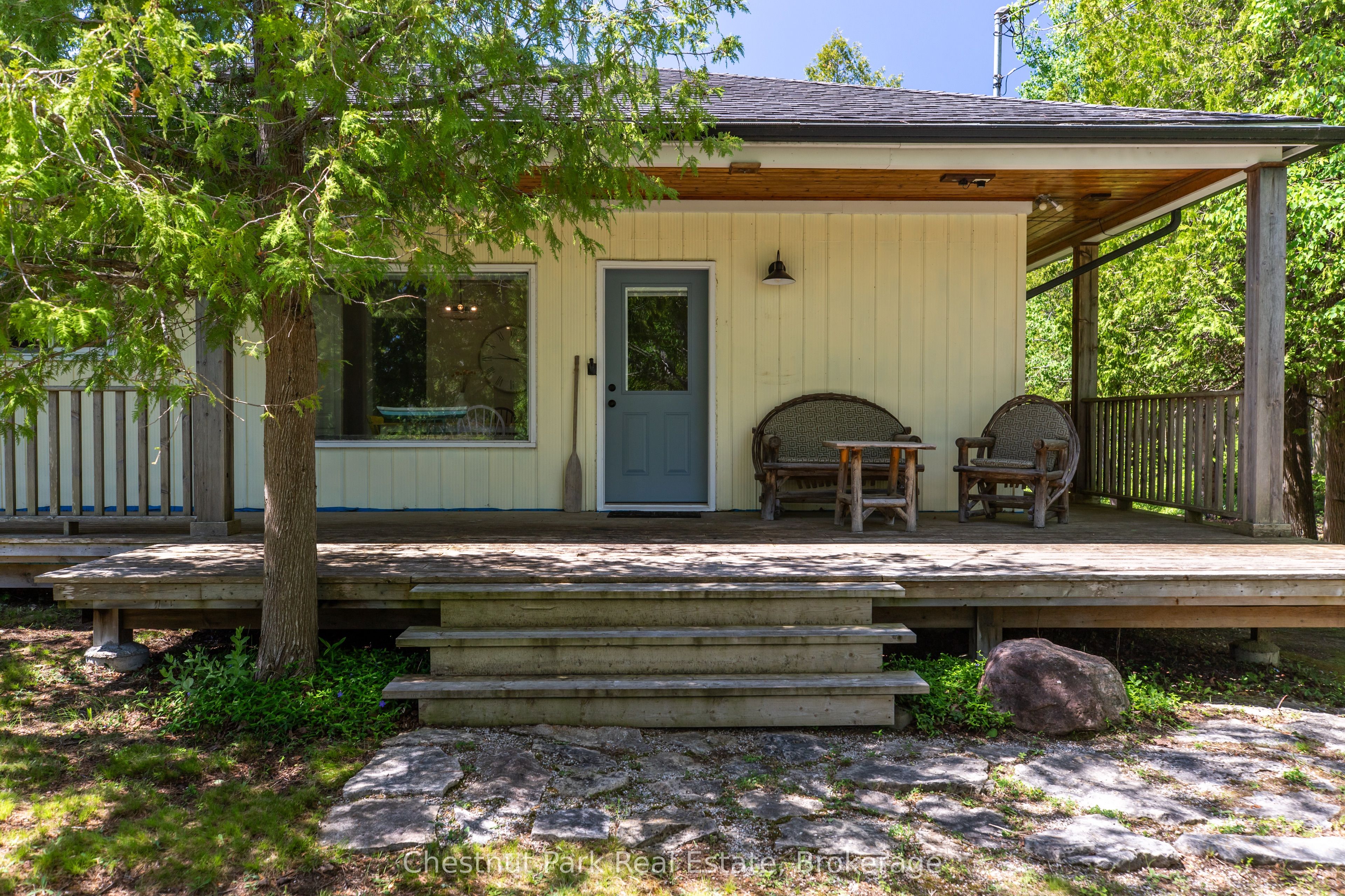 1248 Dorcas Bay Road Property Photo 4