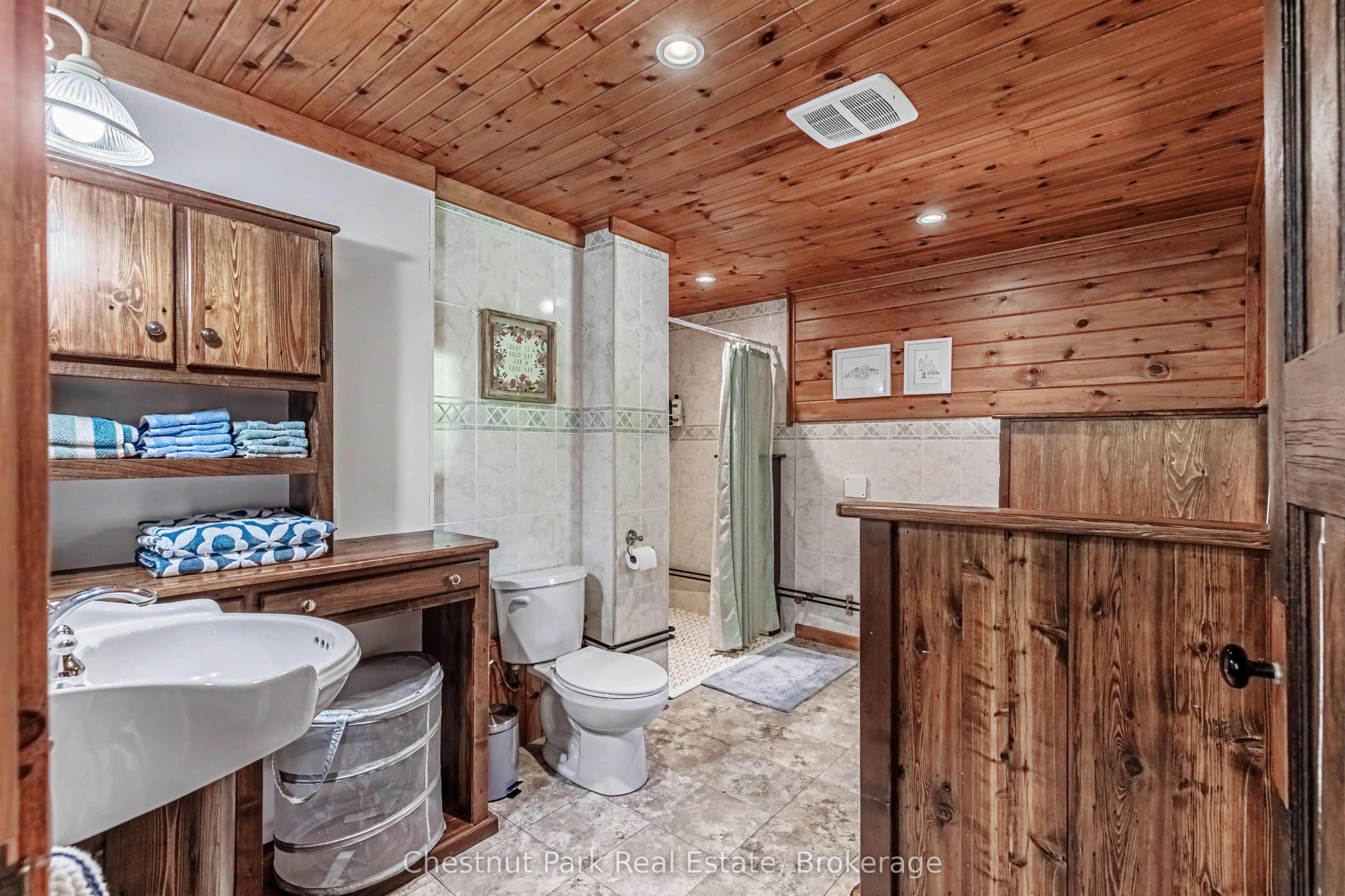 1248 Dorcas Bay Road Property Photo 22