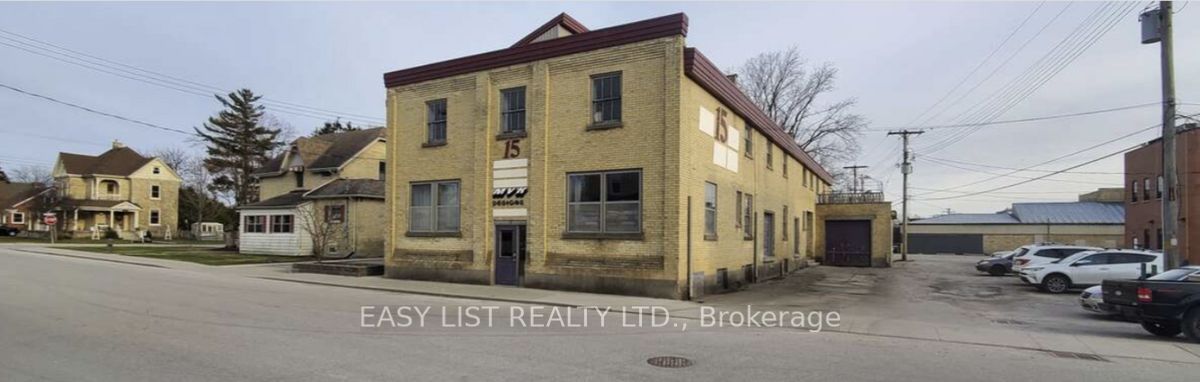15 John Street E Property Photo 47