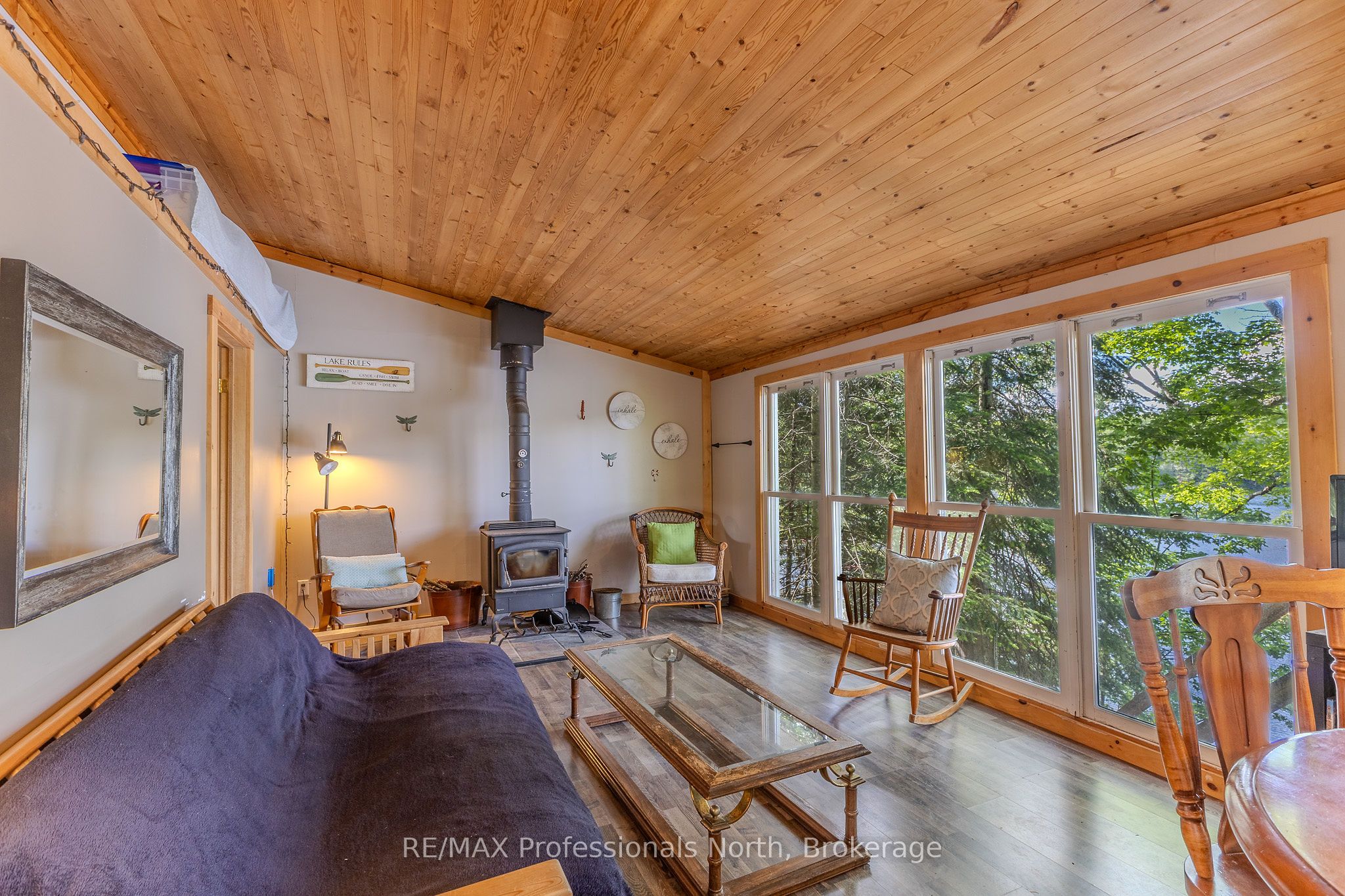 1016 Twilight Close Property Photo 16