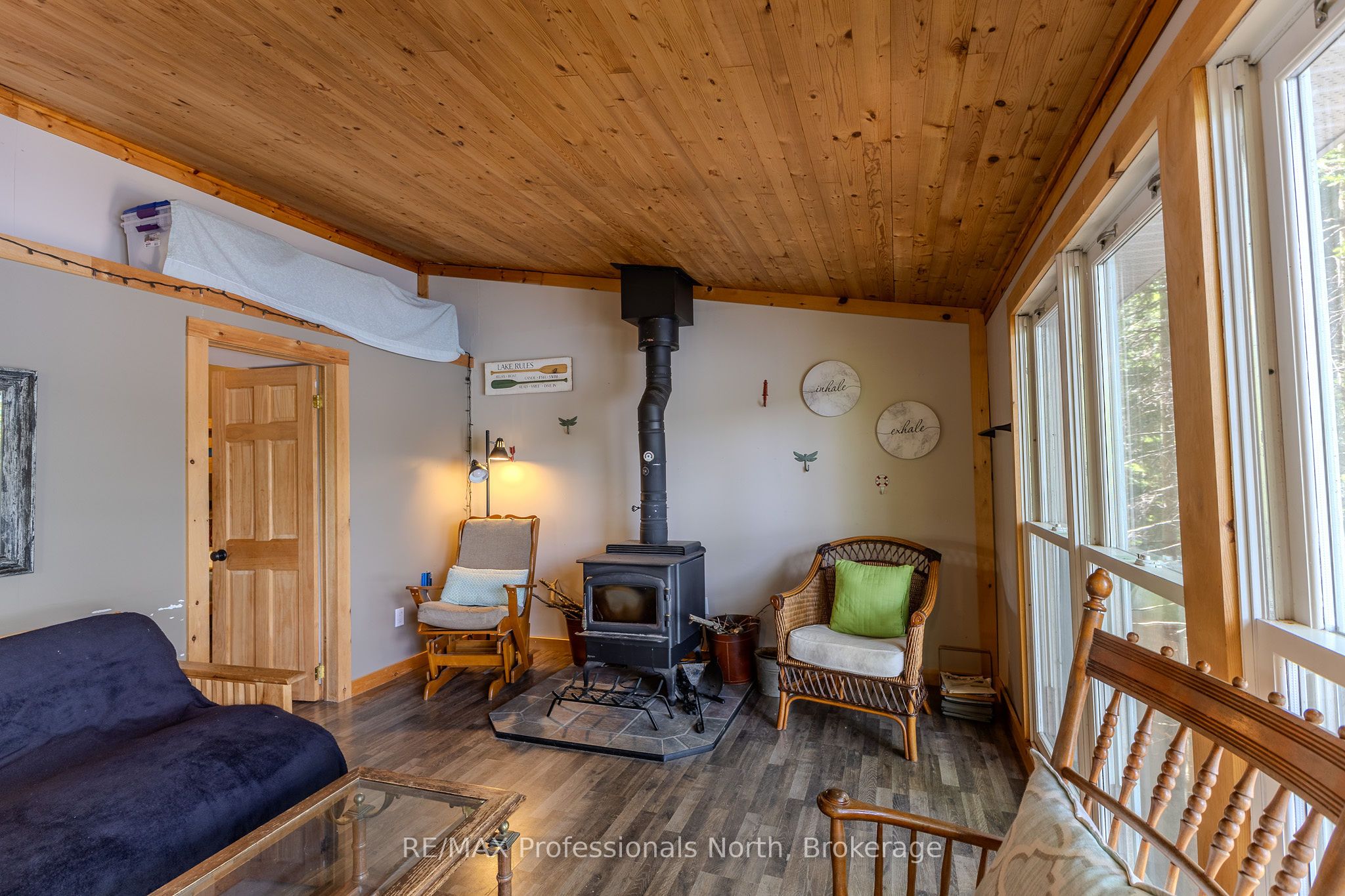 1016 Twilight Close Property Photo 17