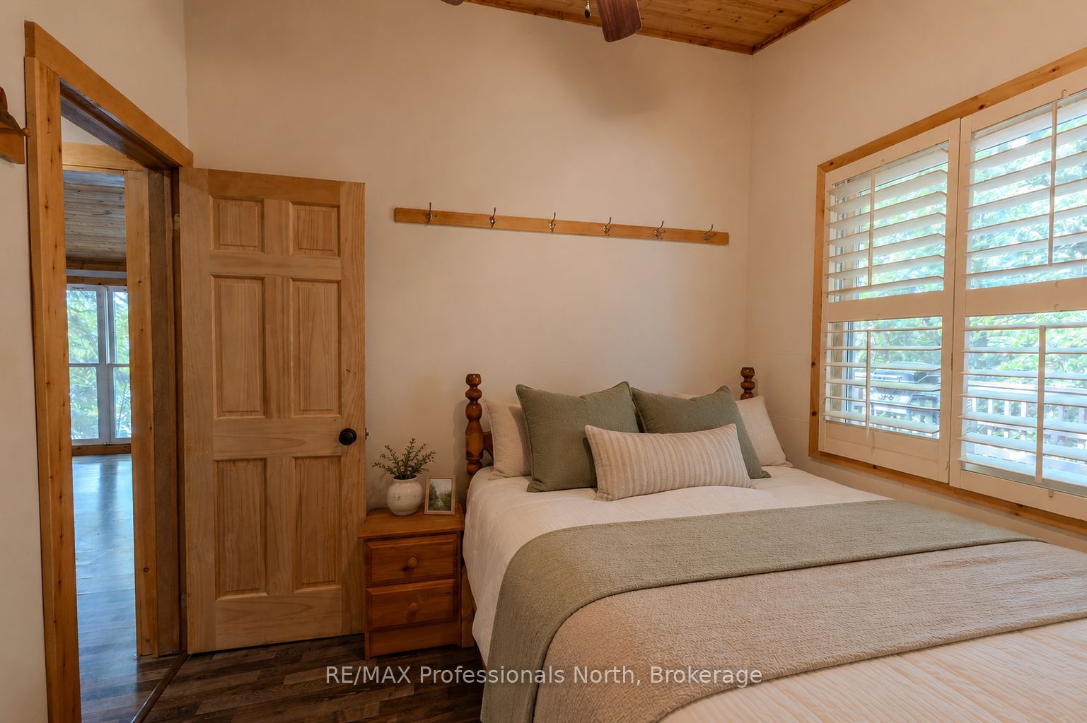 1016 Twilight Close Property Photo 22