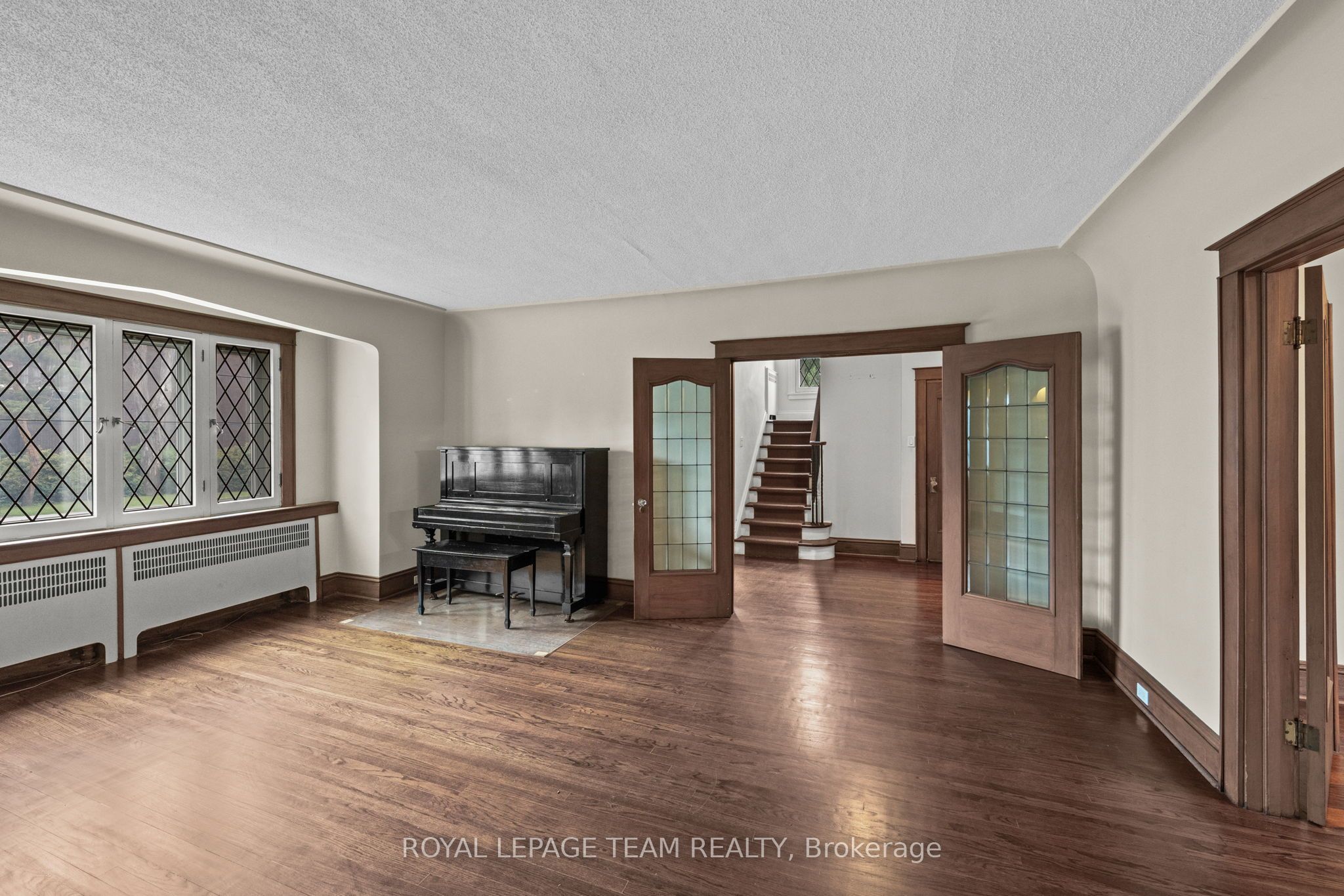 217 Melrose Avenue Property Photo 7