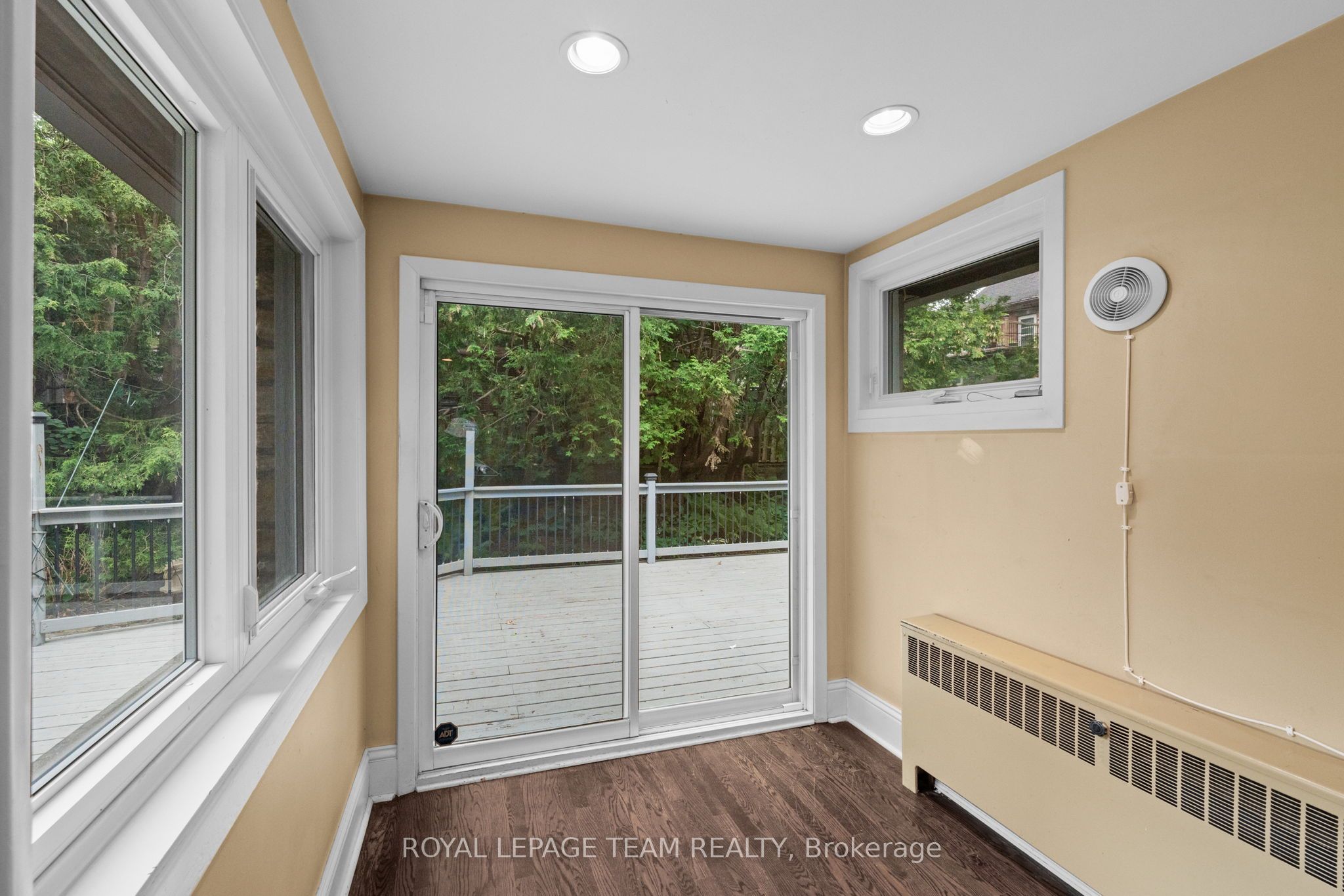 217 Melrose Avenue Property Photo 14