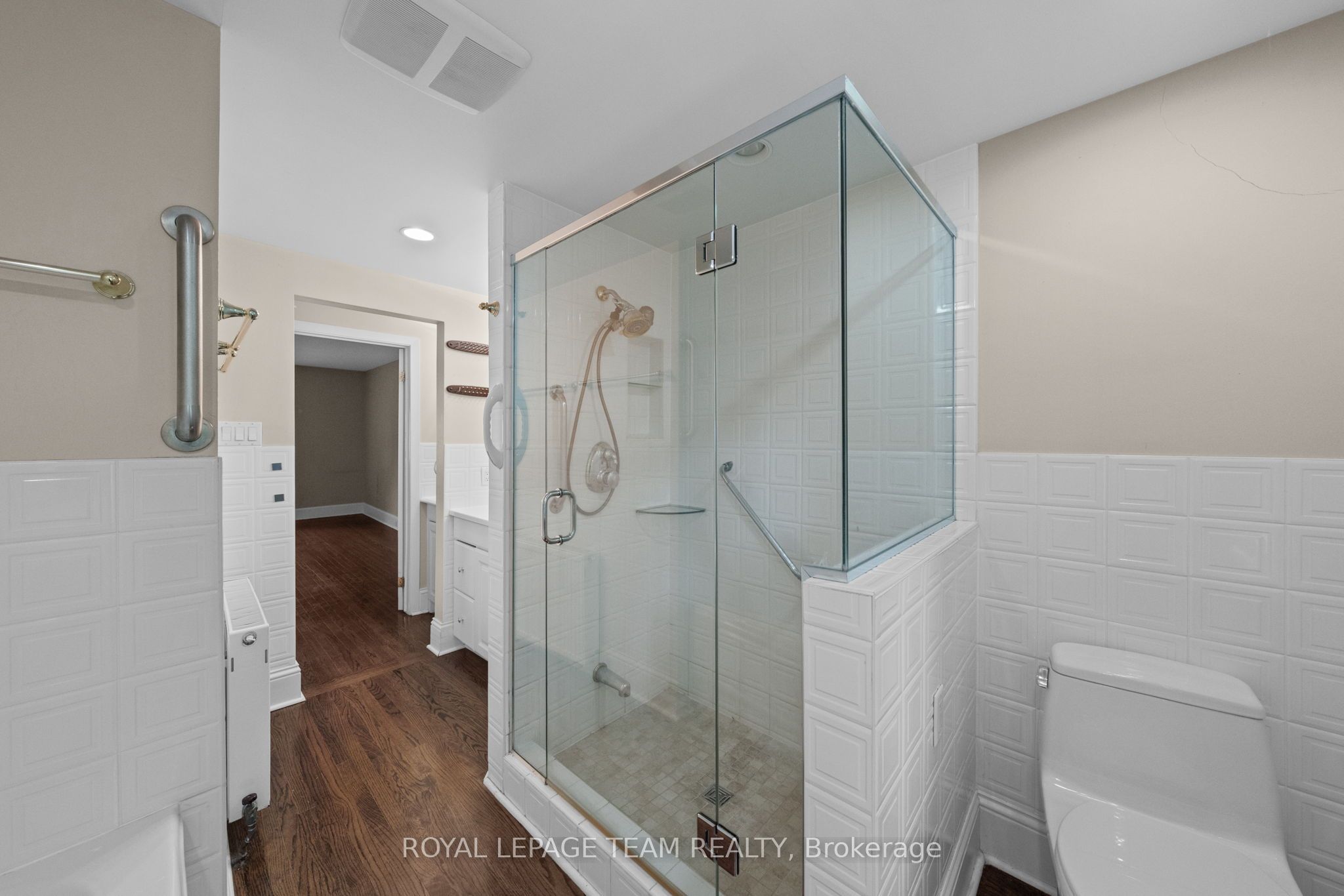 217 Melrose Avenue Property Photo 23