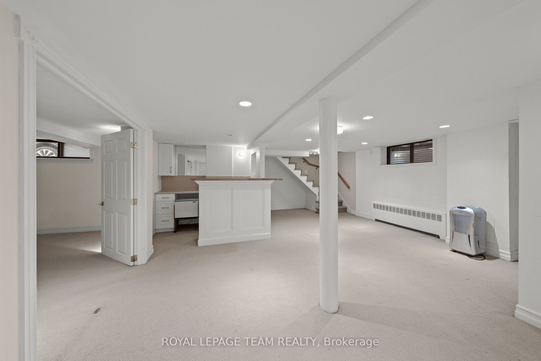 217 Melrose Avenue Property Photo 37