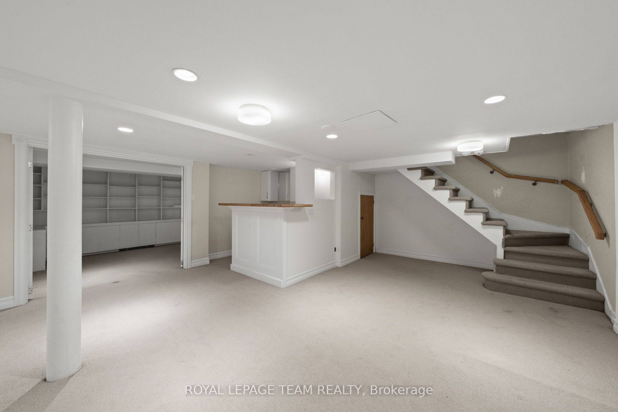 217 Melrose Avenue Property Photo 38