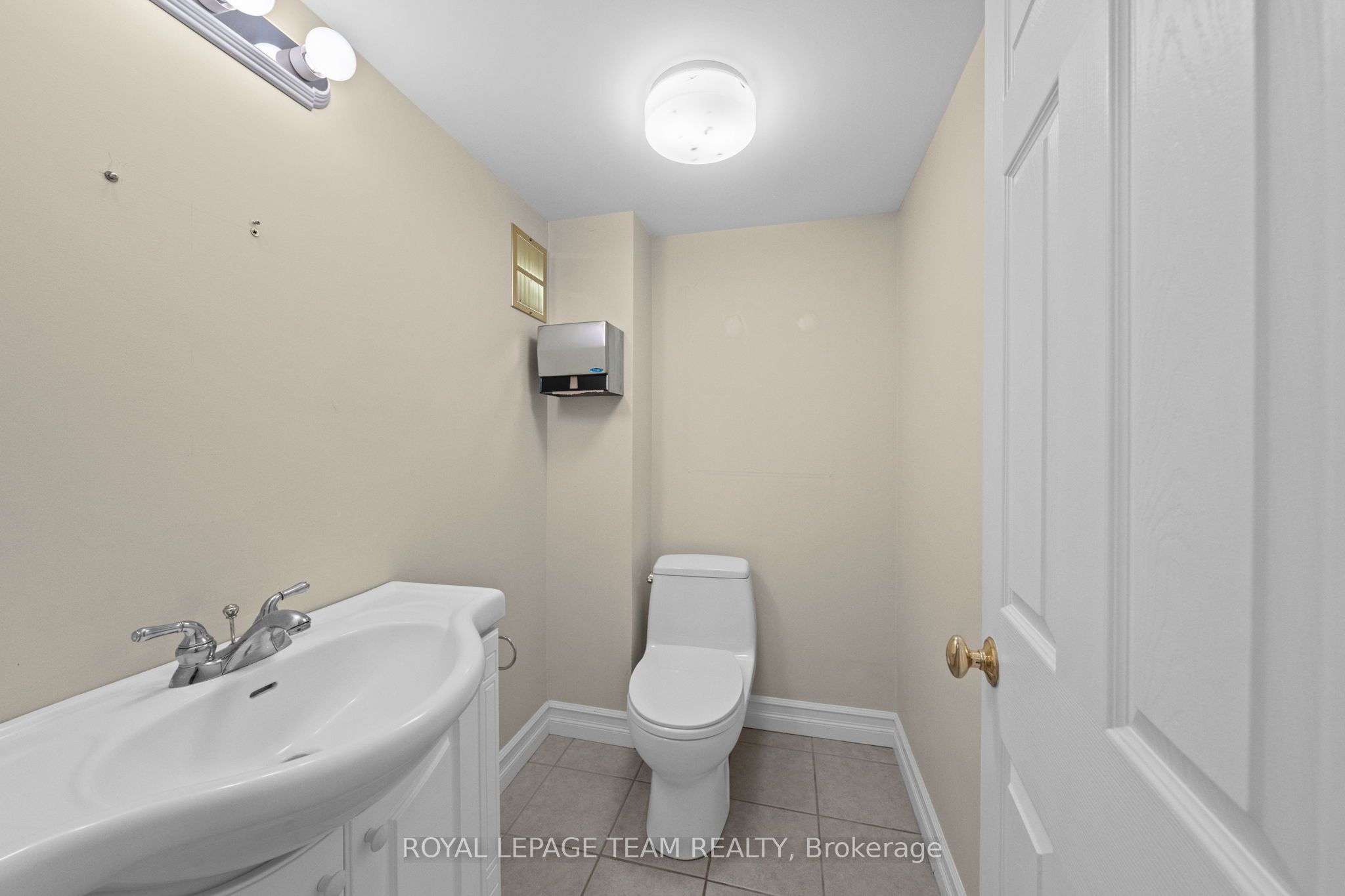 217 Melrose Avenue Property Photo 40