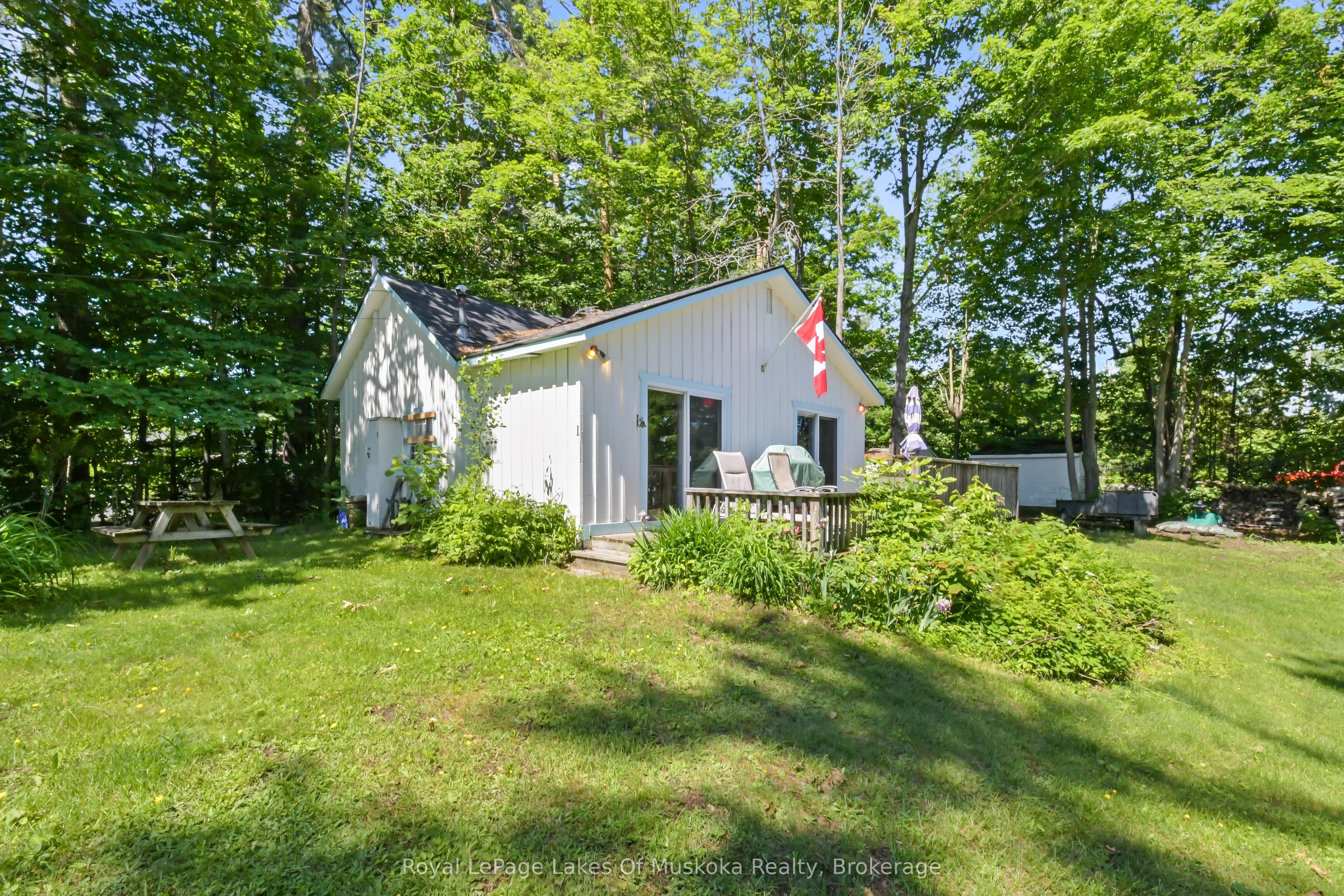 180 Two Road 2 Property Photo 1