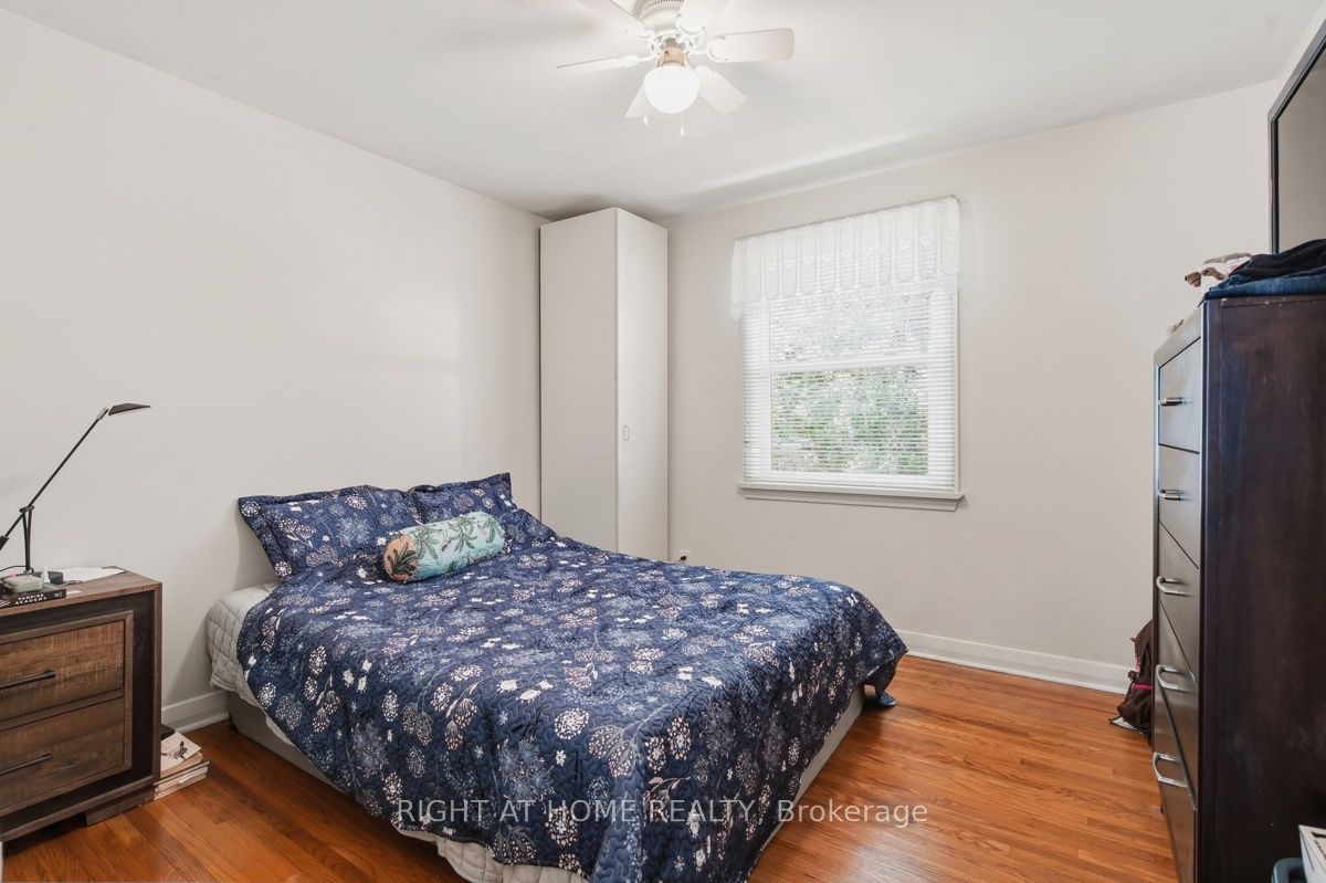 384 Regal Drive Property Photo 17