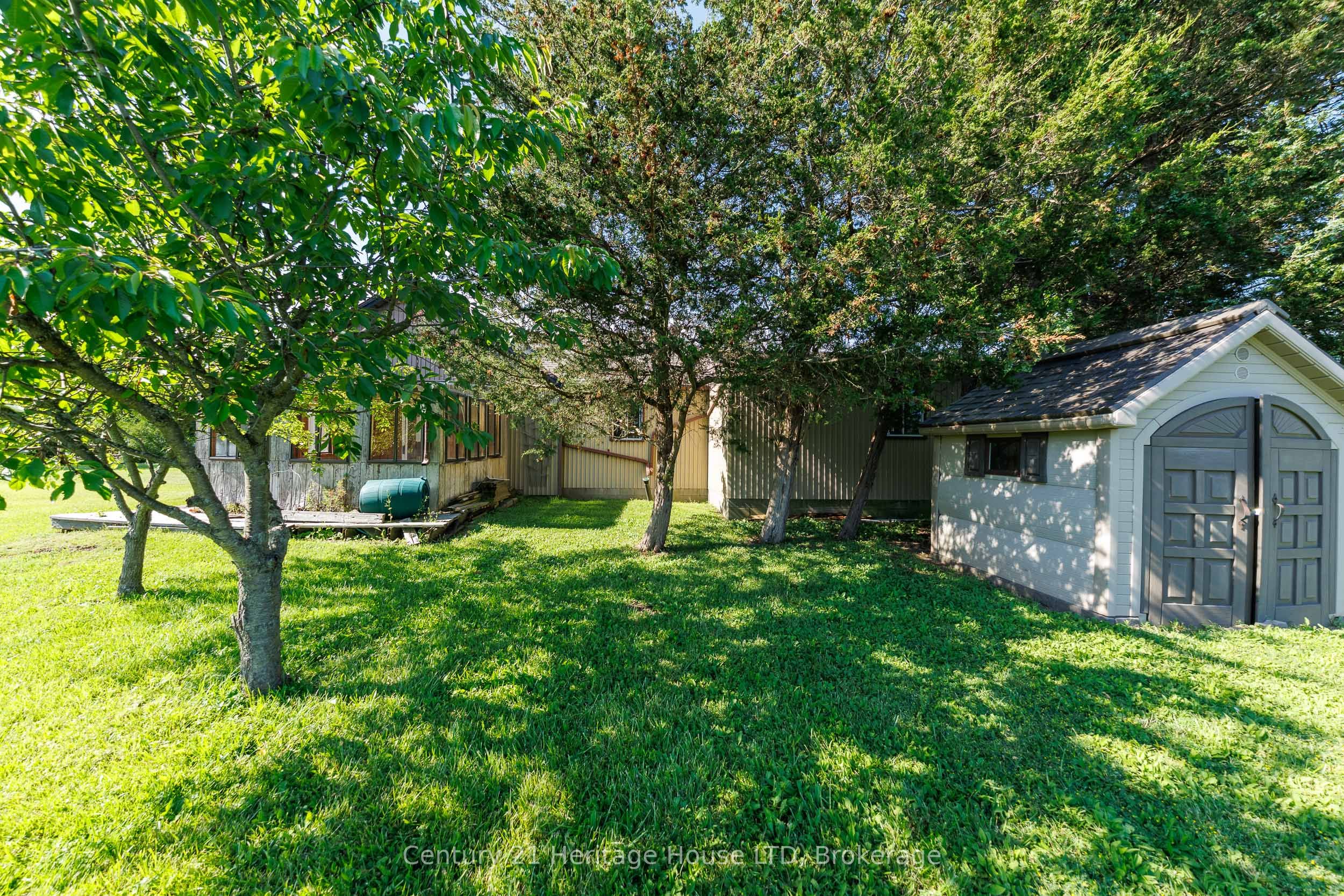 4723 Netherby Road Property Photo 6
