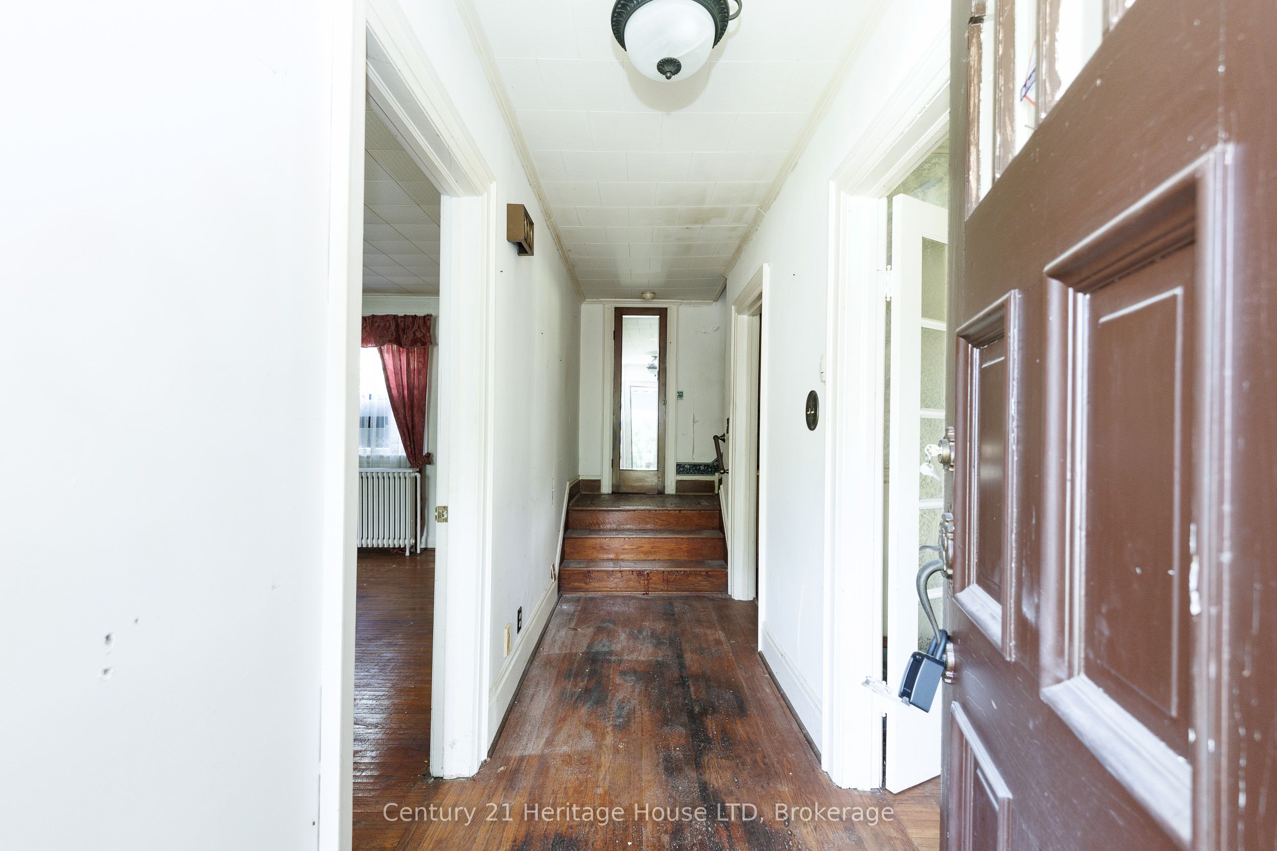 4723 Netherby Road Property Photo 10