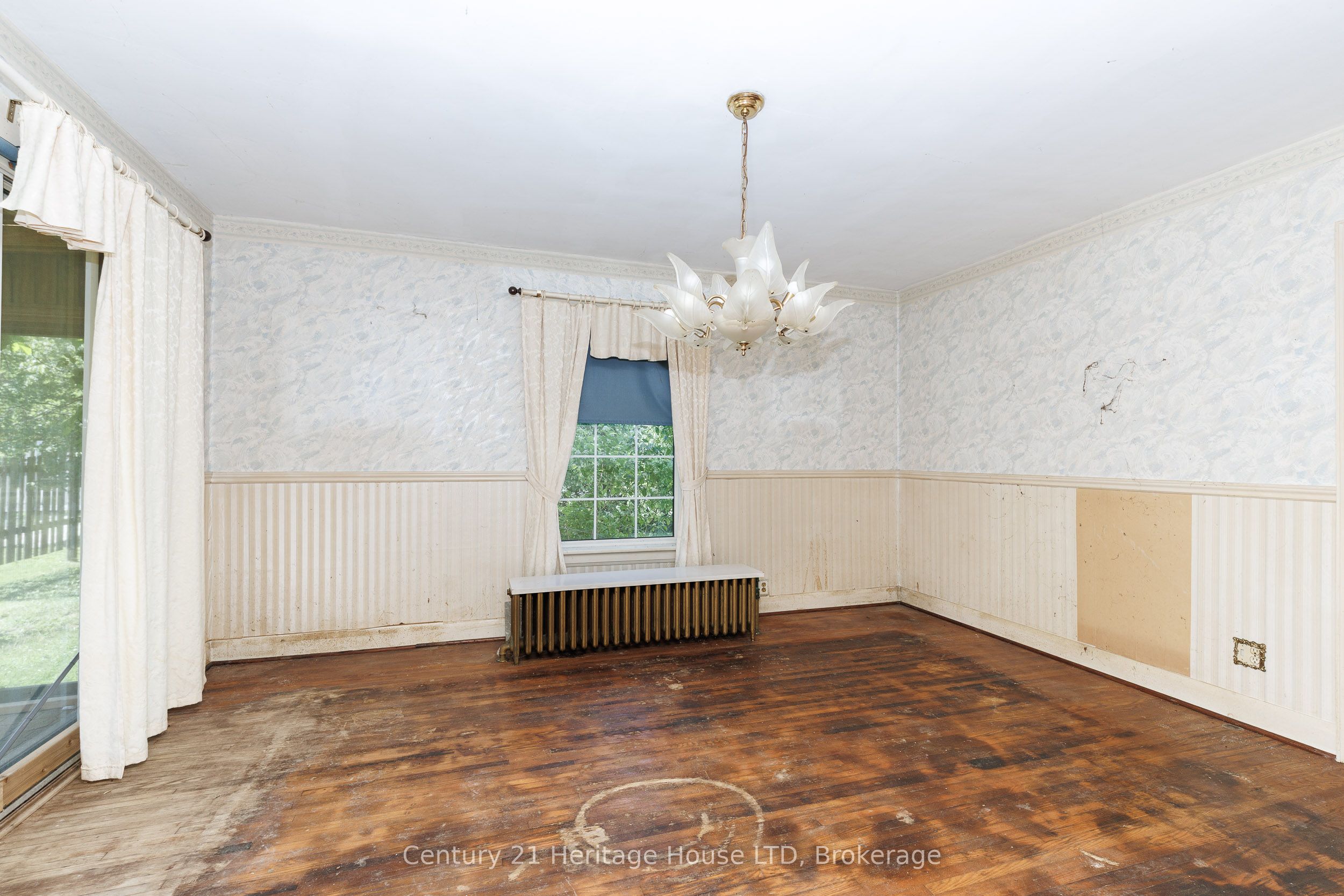 4723 Netherby Road Property Photo 15