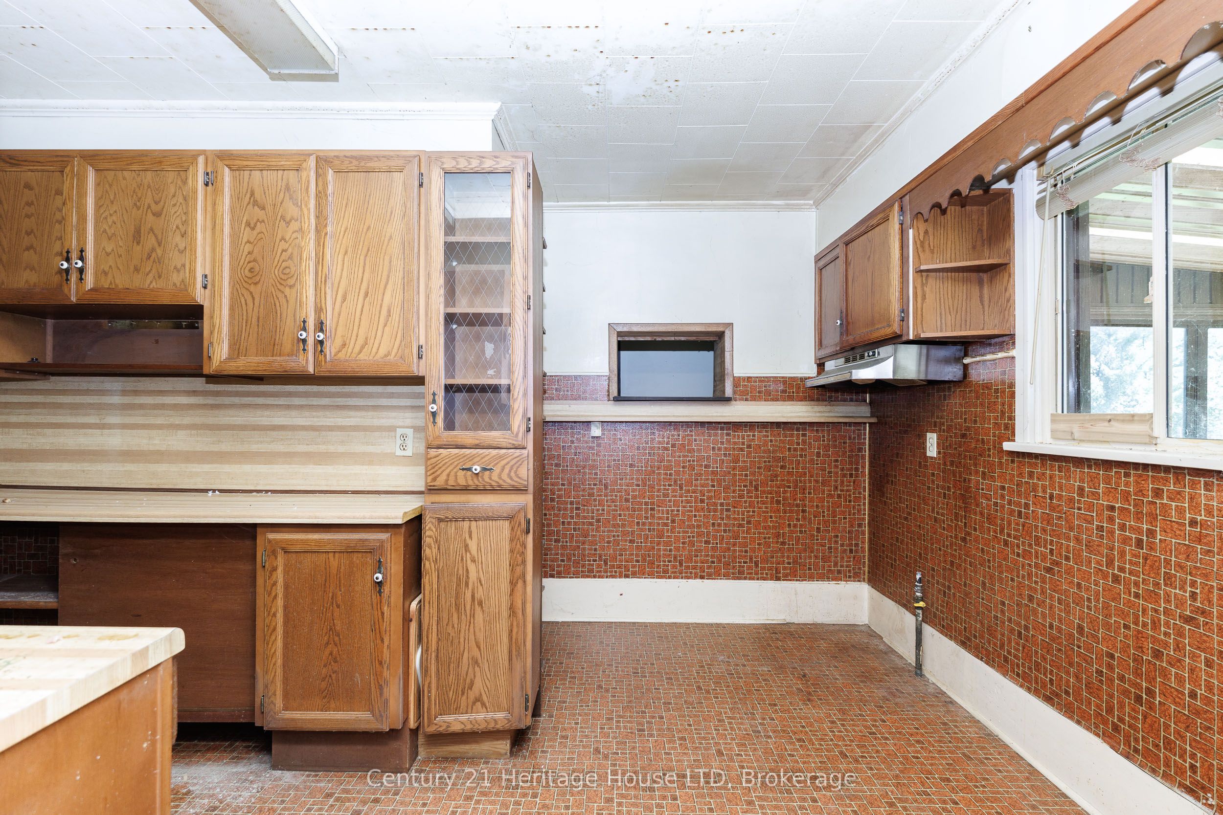 4723 Netherby Road Property Photo 17