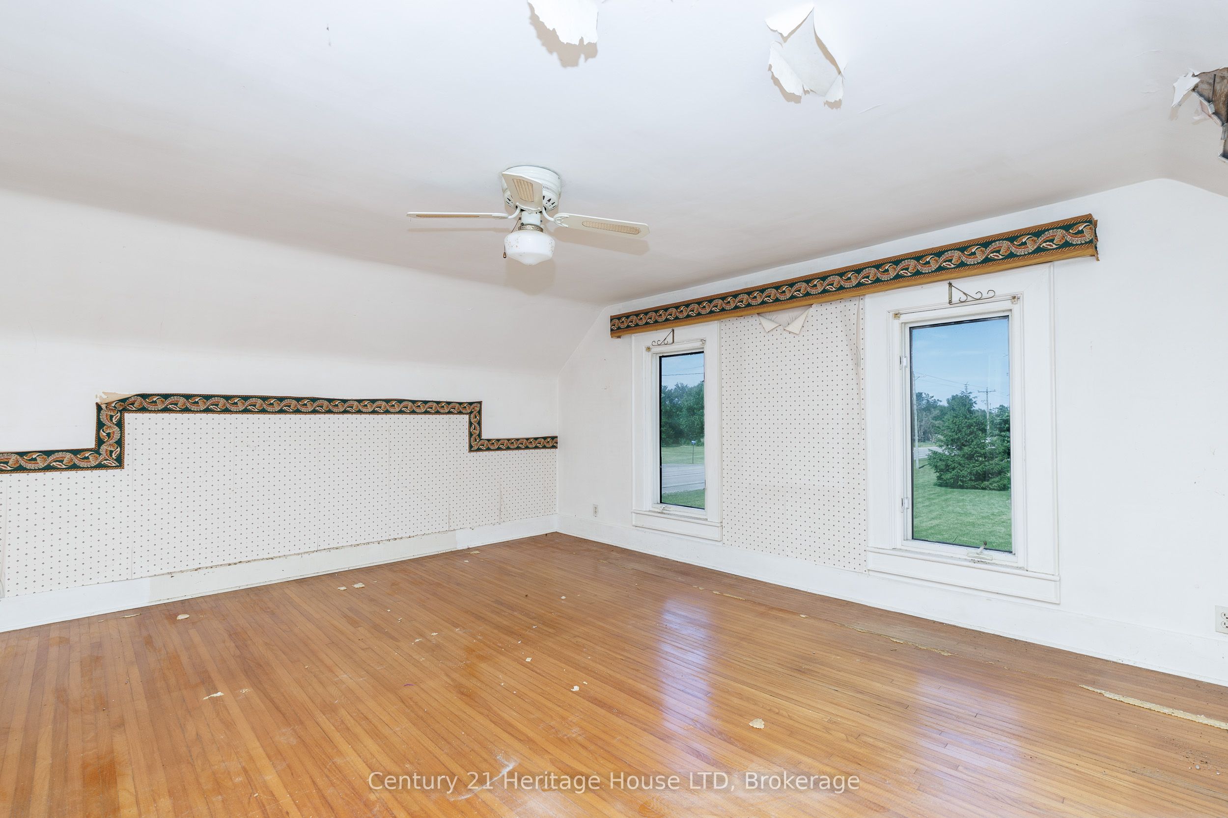 4723 Netherby Road Property Photo 27
