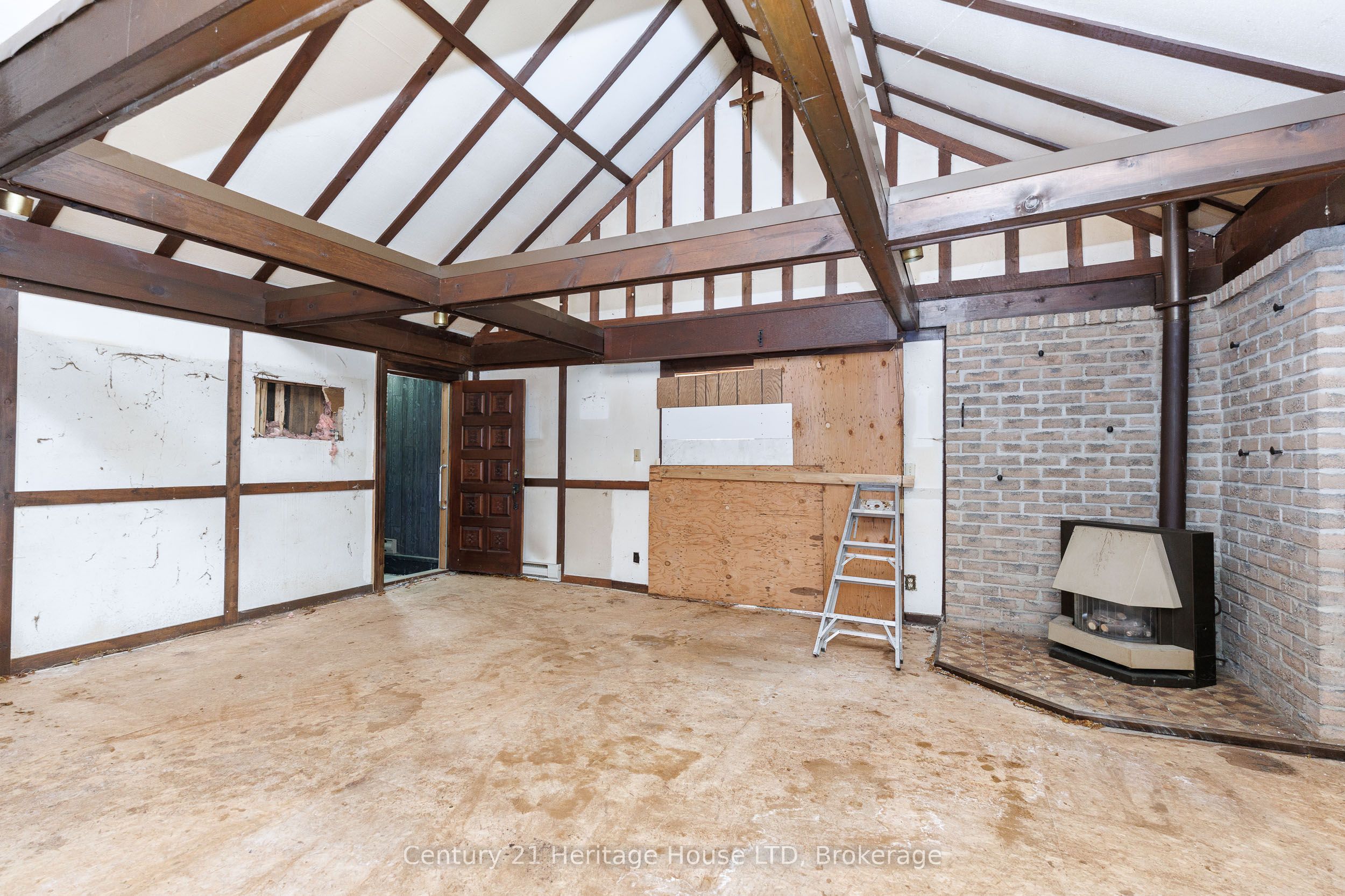 4723 Netherby Road Property Photo 46