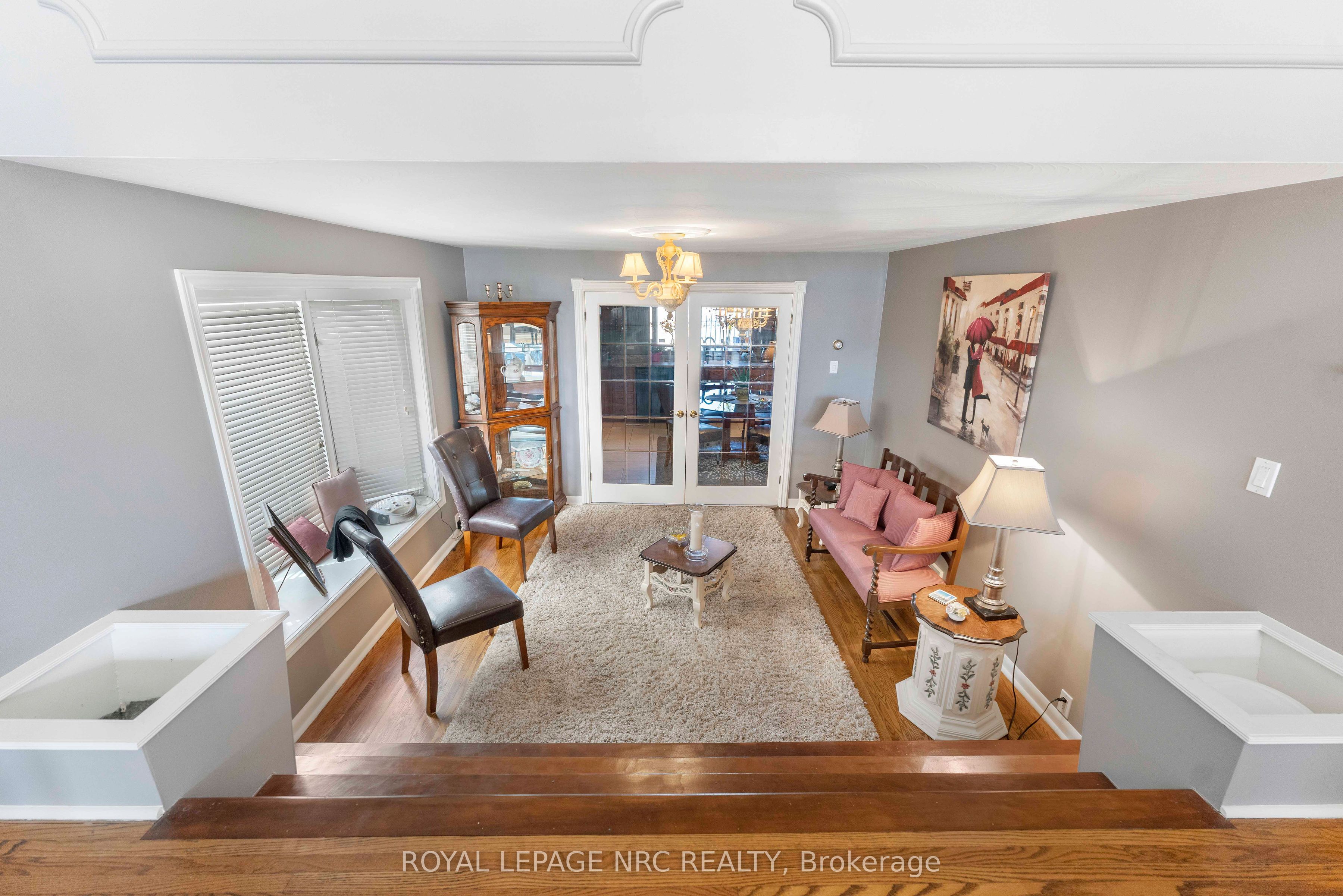 68 Pine Street S Property Photo 13